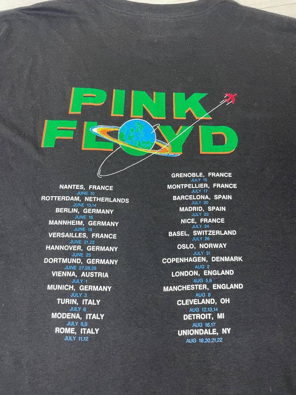 Pink Floyd Vintage Pink Floyd 1987 A Momentary Lapse of Reason Tour Tee Size US XL / EU 56 / 4 - 18 Thumbnail