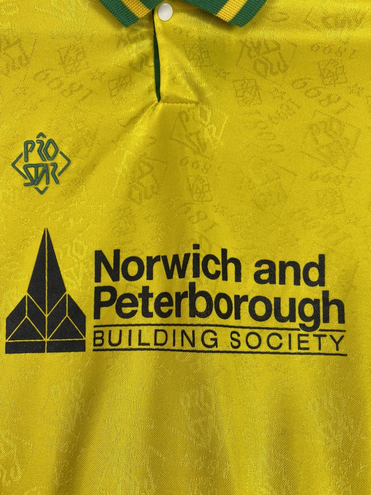Vintage Vintage Norwich #12 Player Pro Star Football Jersey Men’s M Size US M / EU 48-50 / 2 - 6 Thumbnail