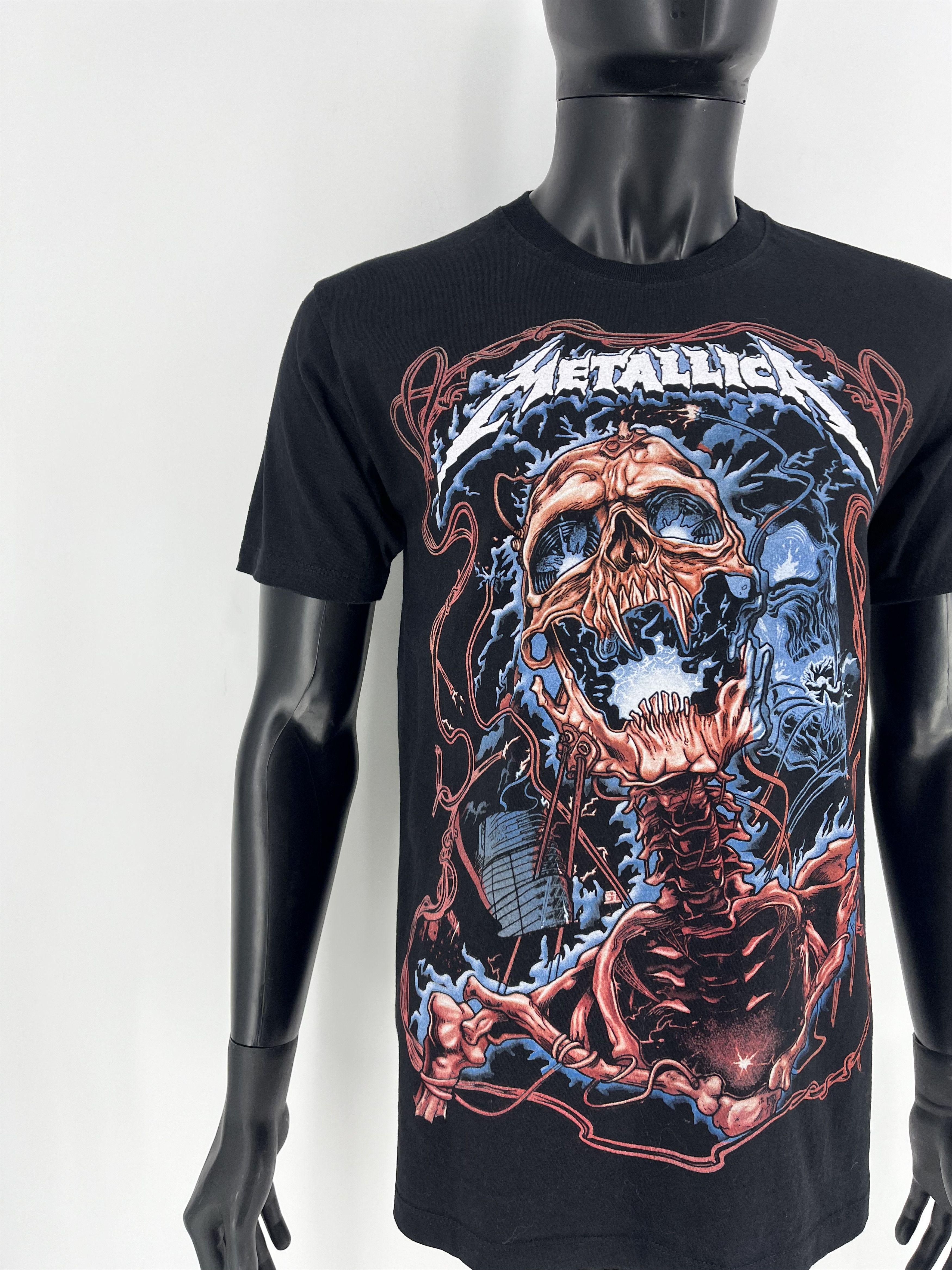 Band Tees × Vintage Vintage 90s Metallica Birmingham England Concert TShirt Size US M / EU 48-50 / 2 - 6 Thumbnail