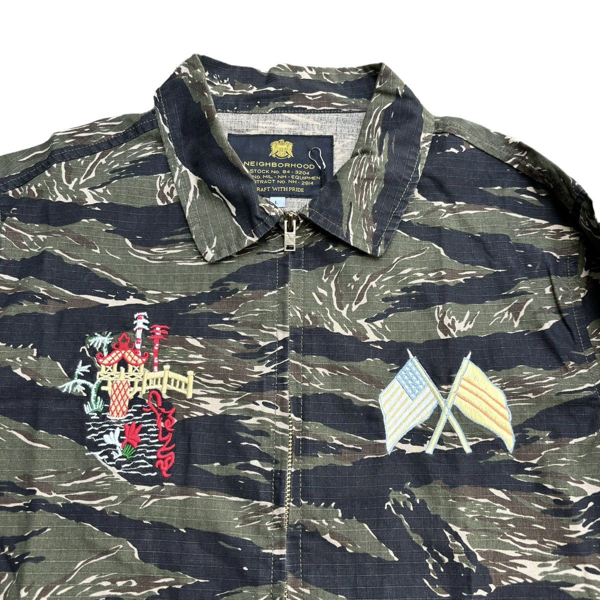 Neighborhood Neighborhood Tiger Stripe Souvenir Jacket Size US L / EU 52-54 / 3 - 3 Thumbnail