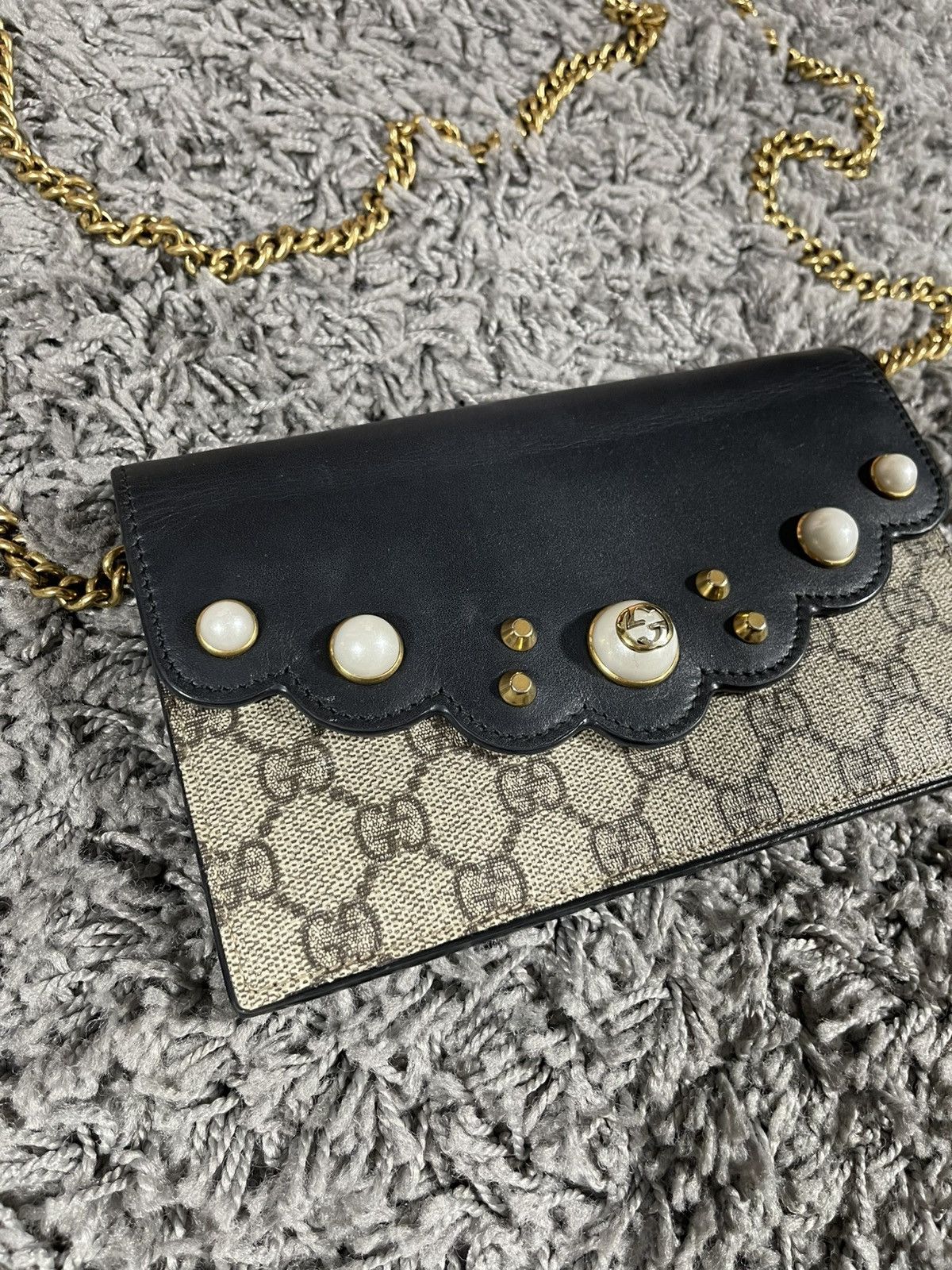Gucci Gucci Pearl Scallop Wallet Chain Bag GG Clutch Crossbody Size ONE SIZE - 5 Thumbnail
