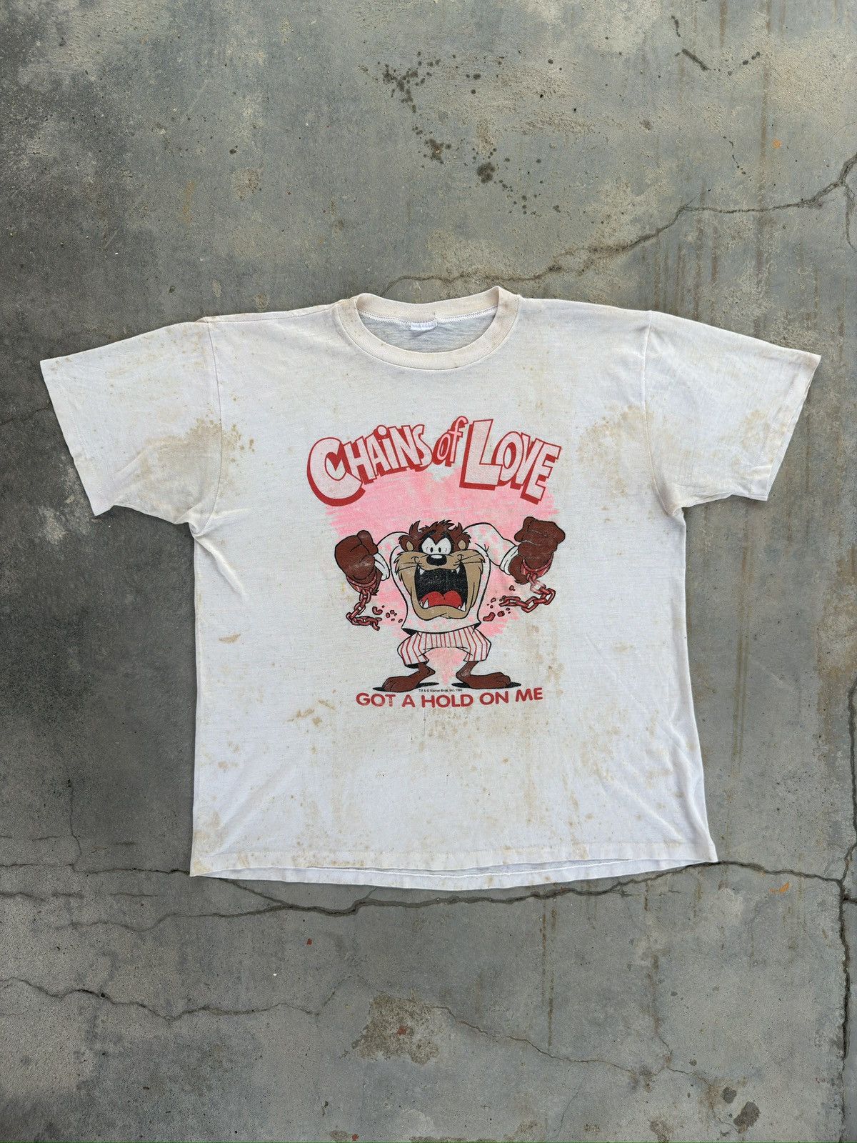 Vintage Vintage 1990s Tazmanian Devil True Thrashed Tee Size US M / EU 48-50 / 2 - 1 Thumbnail