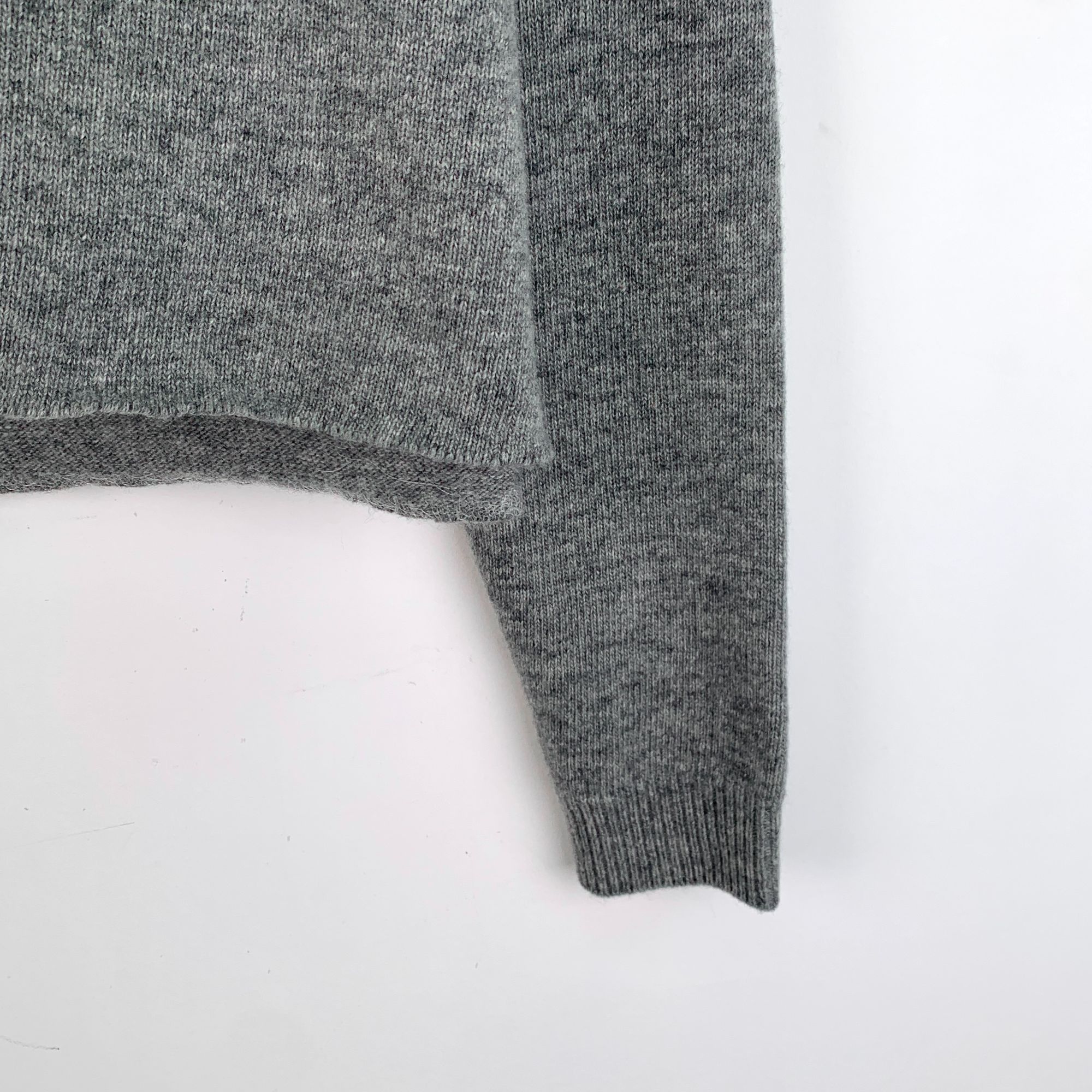 Miu Miu Miu Miu 2023 Dark Gray V-Neck Long-Sleeve Knit Sweater Size Size S / US 4 / IT 40 - 6 Thumbnail