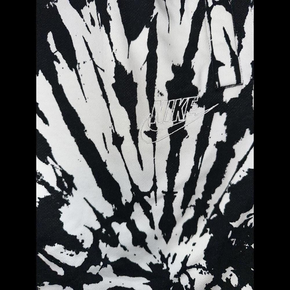 Nike Men's Nike Standard Issue Black/White Tie Dye Basketball Shorts Sample Size US 32 / EU 48 - 2 Thumbnail