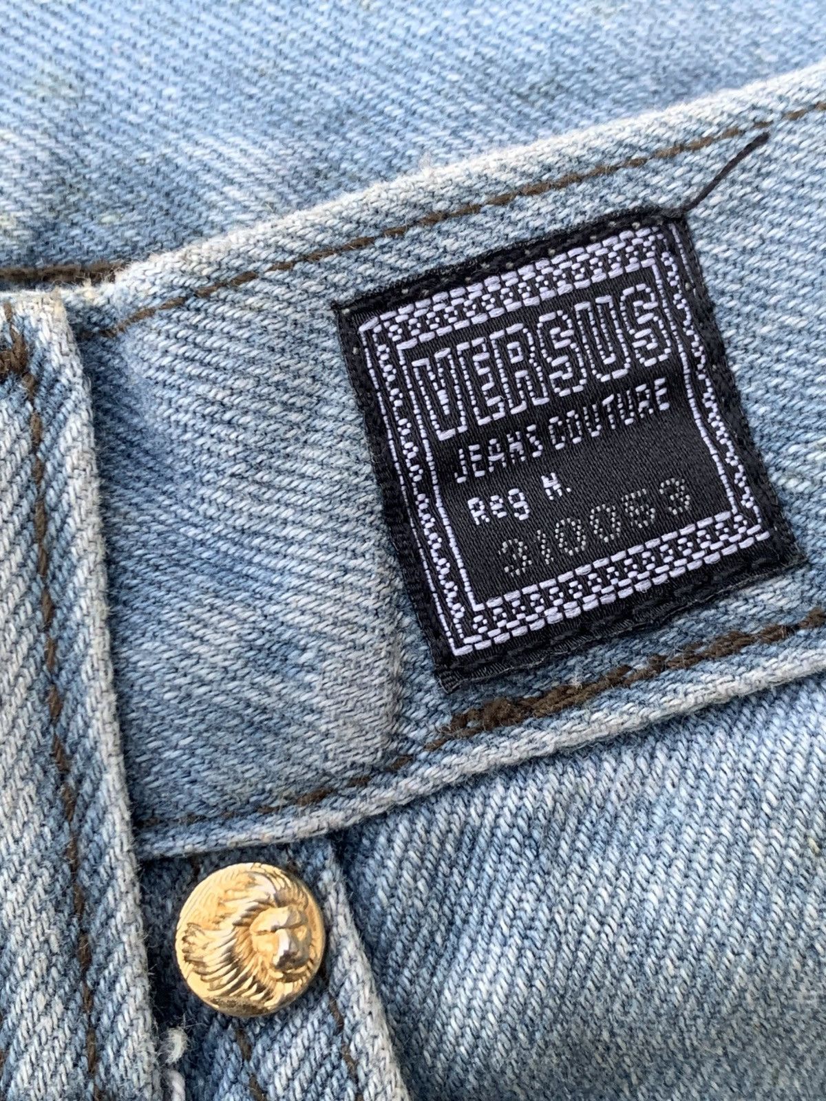 Versace Jeans Couture VERSUS JEANS COUTURE – VINTAGE HIGH-END FASHION PIECE Size US 34 / EU 50 - 8 Thumbnail
