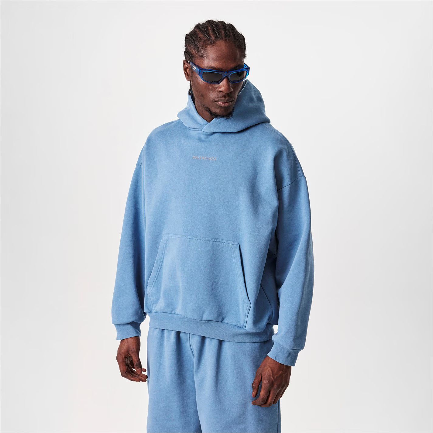 Balenciaga o1g2r1mq0226 Relaxed Fit Pull Over Hoodie In Blue Size US S / EU 44-46 / 1 - 3 Thumbnail