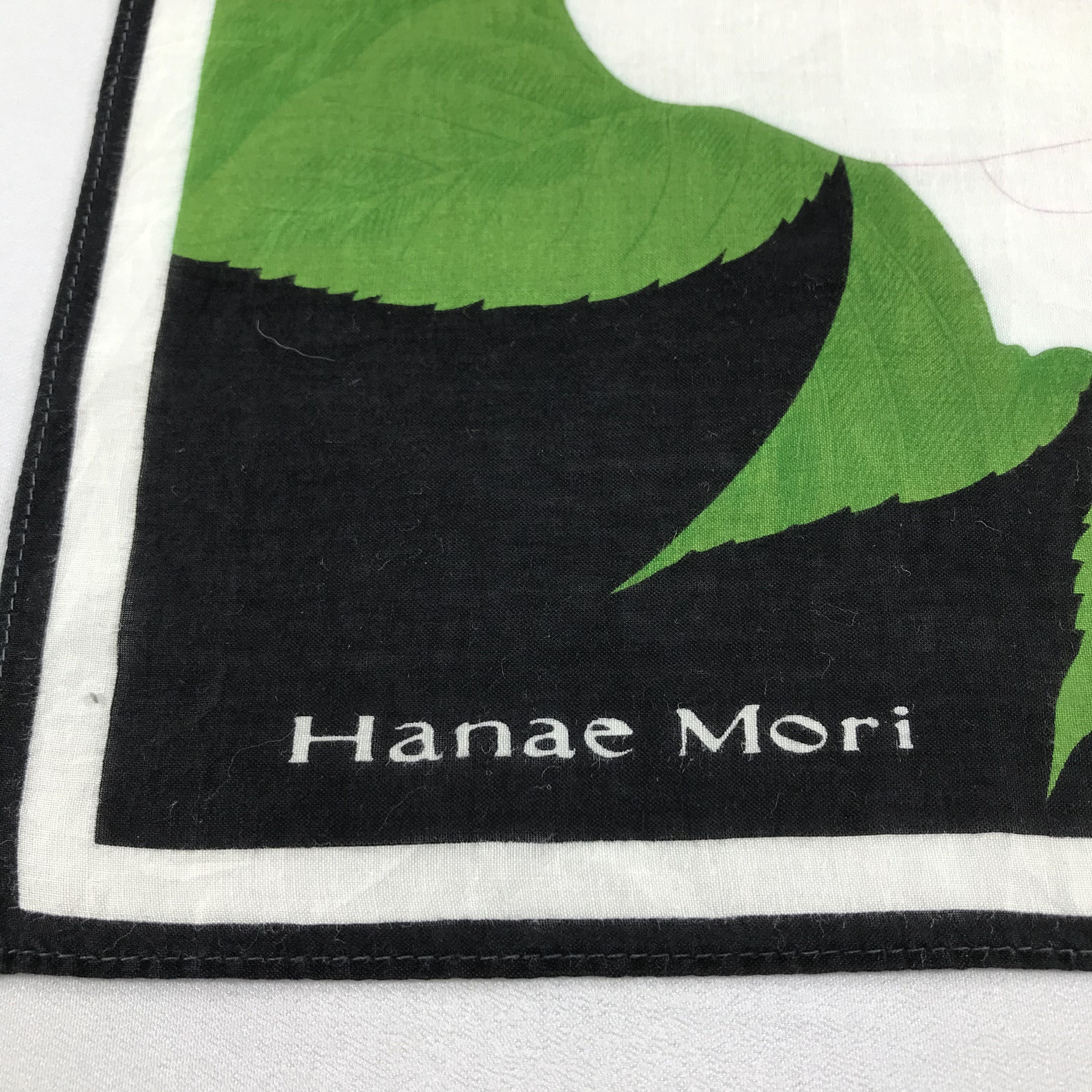 Hanae Mori Hanae Mori Rose Handkerchief Neckerchief Bandana H684 Size ONE SIZE - 3 Thumbnail