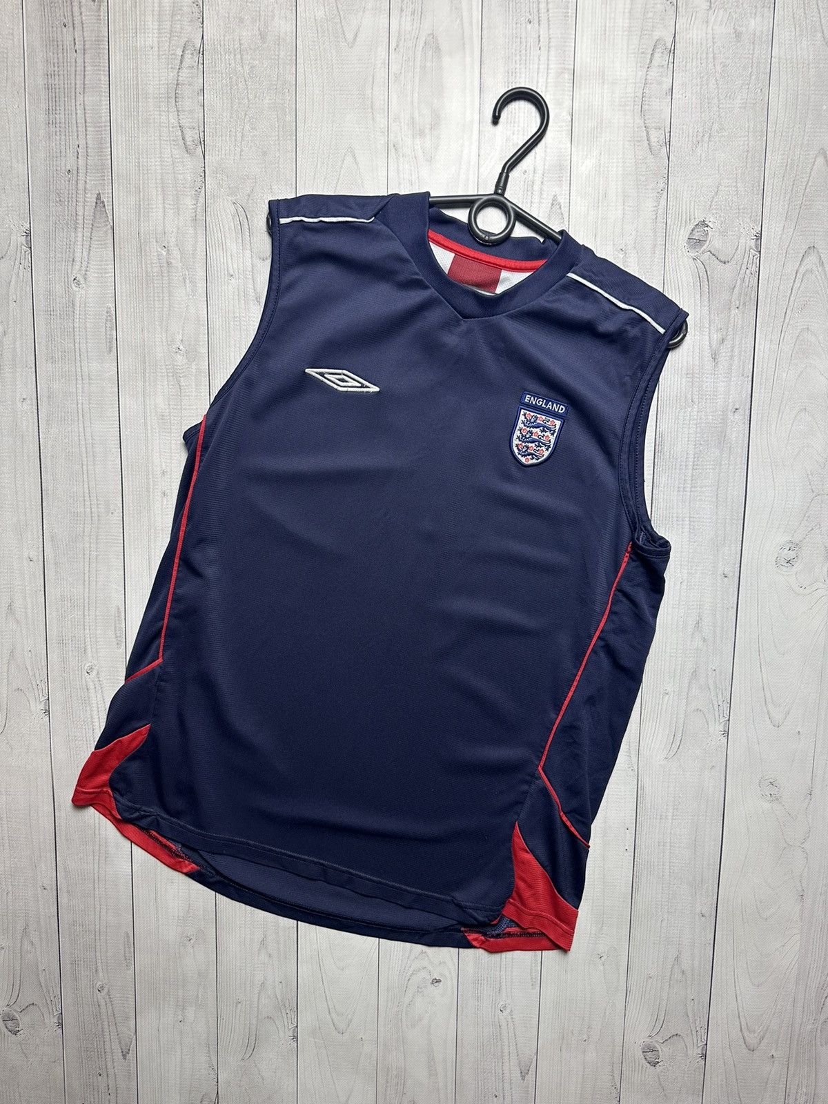 Umbro × Vintage Vintage Umbro England soccer tee size M Size US M / EU 48-50 / 2 - 1 Thumbnail
