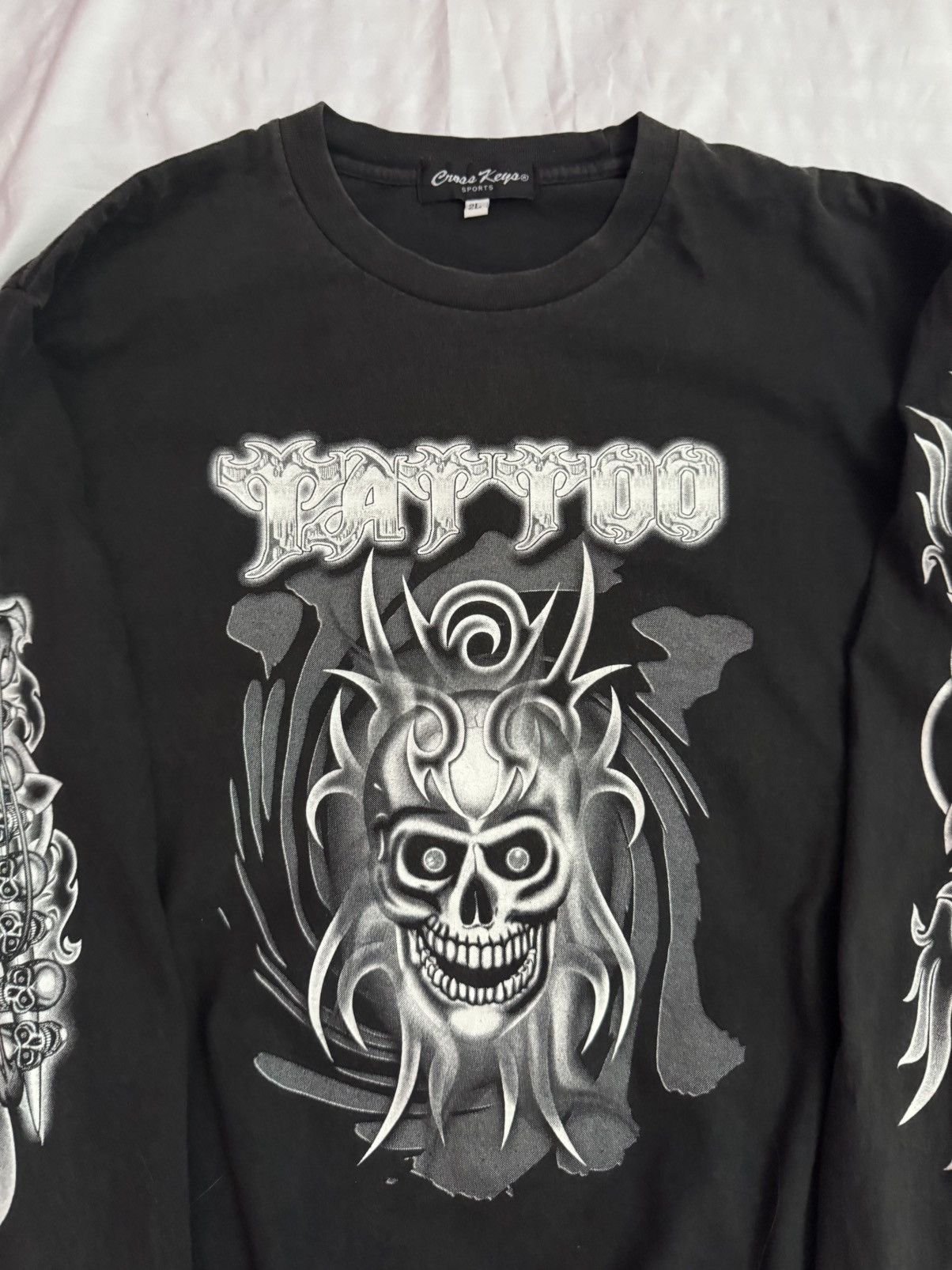 Vintage 2000s Skull Tattoos Long Sleeve Tees Size US L / EU 52-54 / 3 - 3 Thumbnail