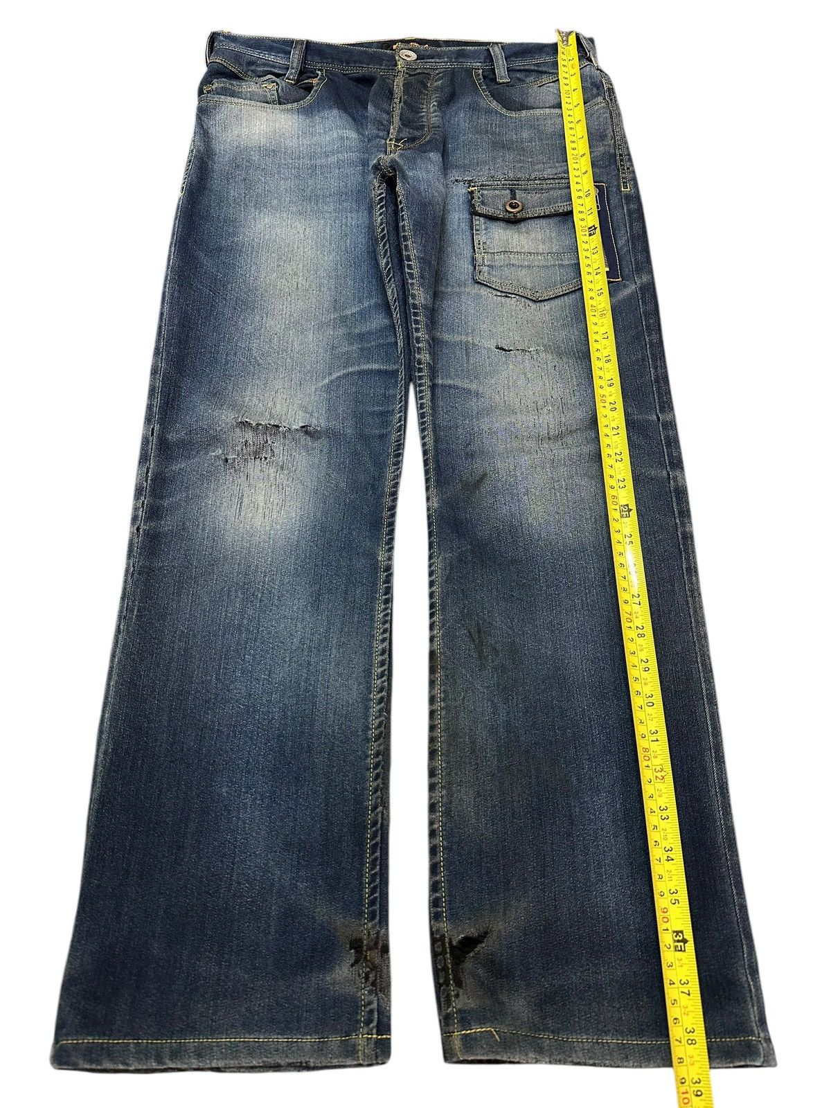 Japanese Brand Vintage Japanese Brand Blue Faded Wash Distress Style Jeans Size US 32 / EU 48 - 12 Thumbnail