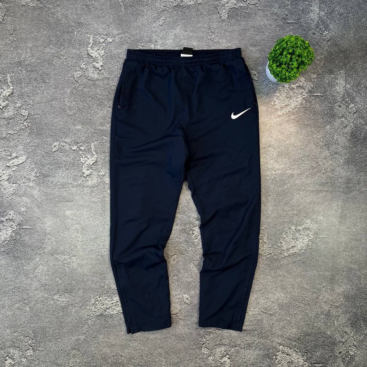 Nike × Vintage Nike Vintage Blue Nylon Drill Pants,Size L Size US 33 - 1 Thumbnail
