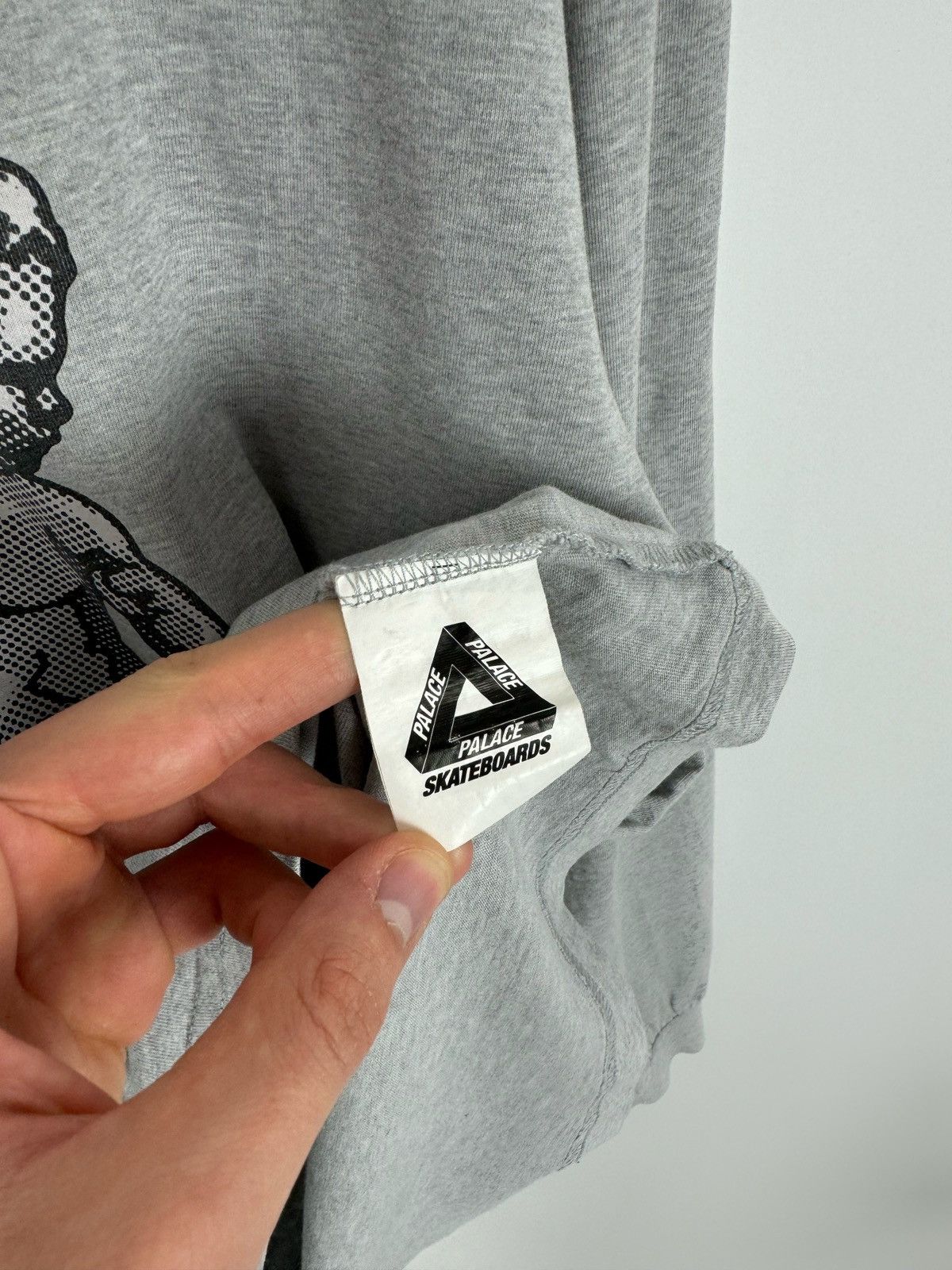 Palace Palace P Bebe Long Sleeve T-Shirt Size US L / EU 52-54 / 3 - 8 Thumbnail