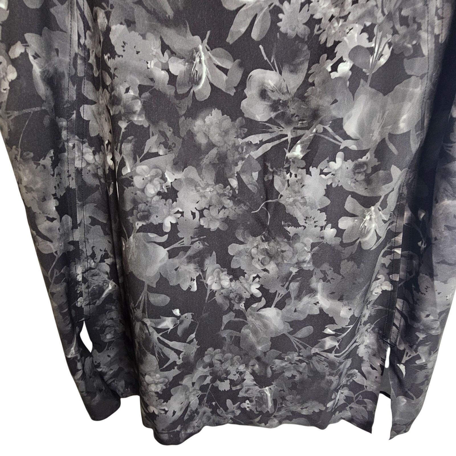 Athleta Athleta Tank Top Women S Zephyr Refined Floral Abstract Size S / US 4 / IT 40 - 3 Thumbnail