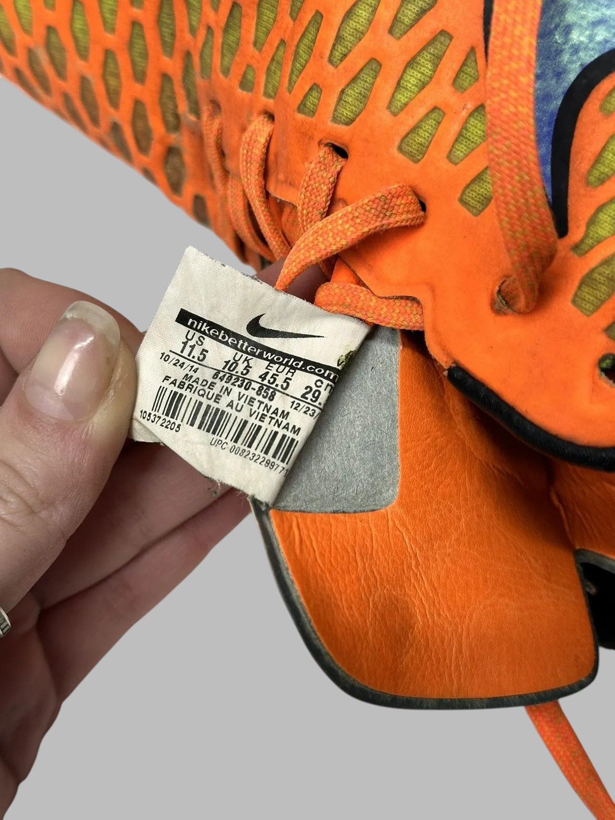 Nike ACG Boots Nike Orange Low Top Sneakers Streetwear Runner Size US 12.5 / EU 45-46 - 12 Thumbnail