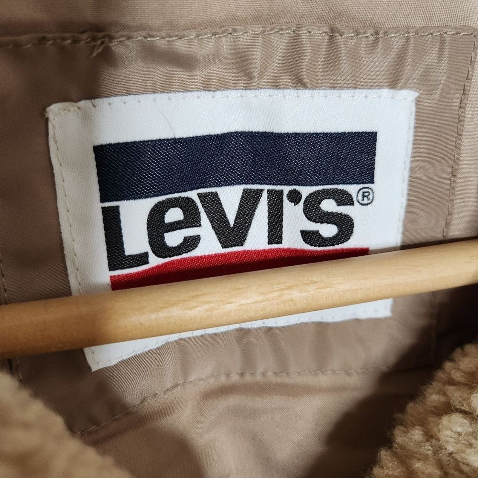 Levi's Levi’s Tan Brown Teddy Zip Front Puffer Jacket Coat Size XXL Size XXL / US 16-18 / IT 52-54 - 4 Thumbnail