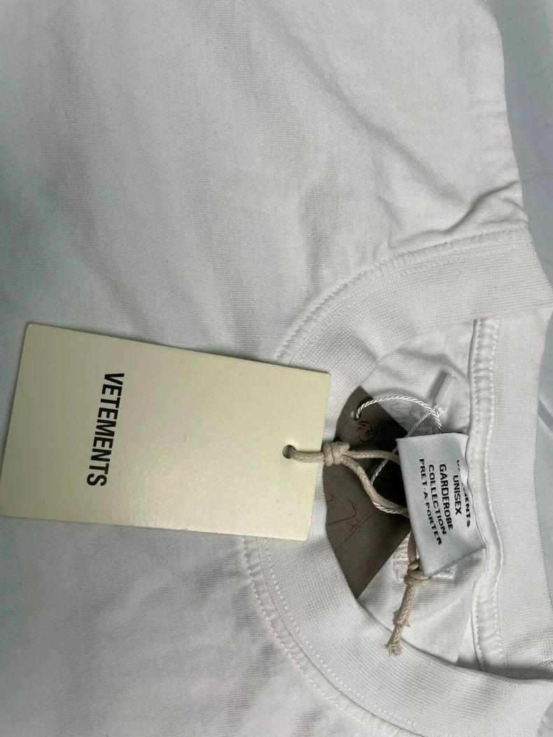 Vetements Vetements Vettemon Birth Certificate Letter Printed 2021AW Size US S / EU 44-46 / 1 - 3 Thumbnail