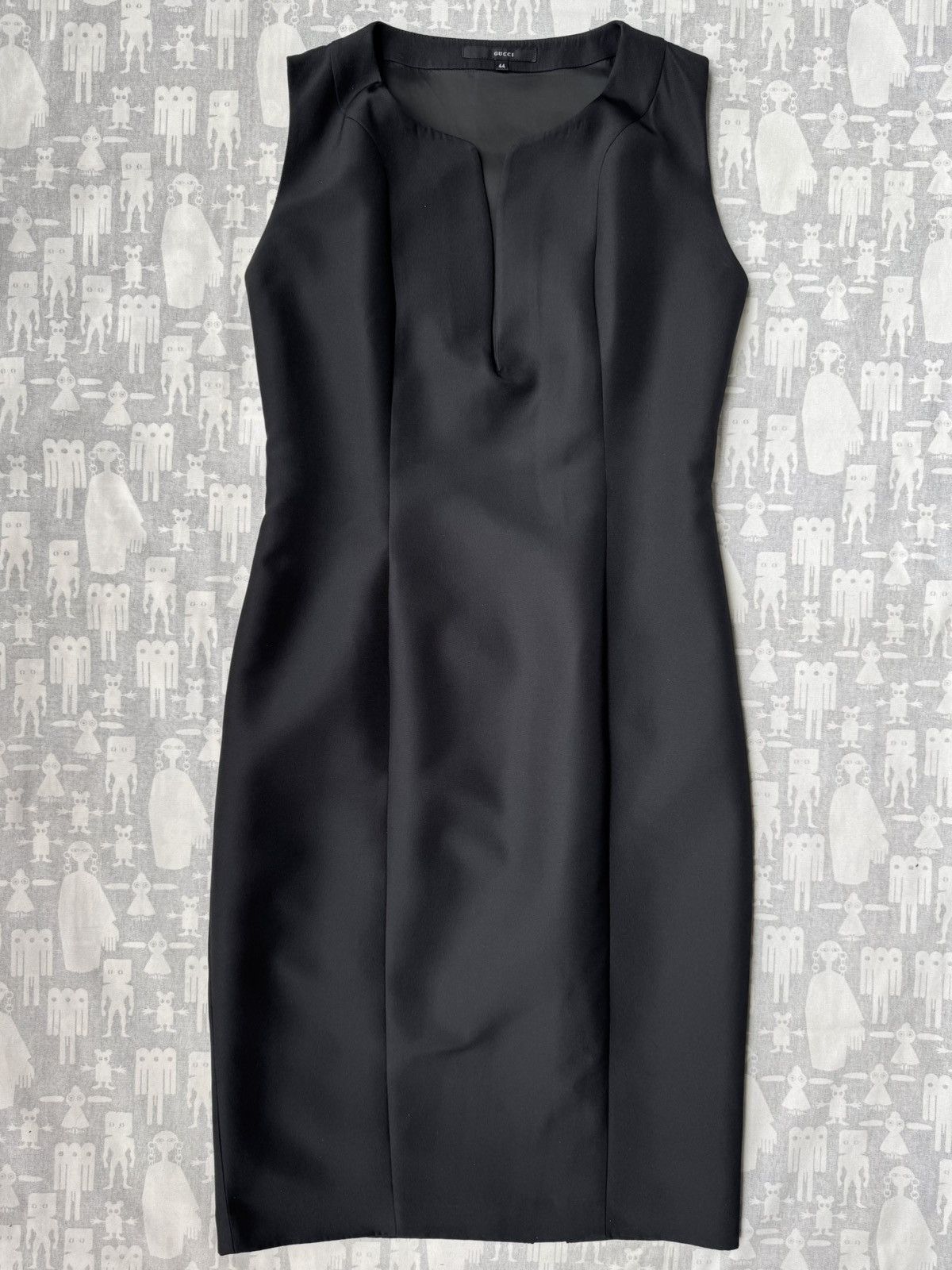 Gucci Gucci Tom Ford 1999 Plunging Neckline Structured Midi Dress Size M / US 6-8 / IT 42-44 - 4 Thumbnail