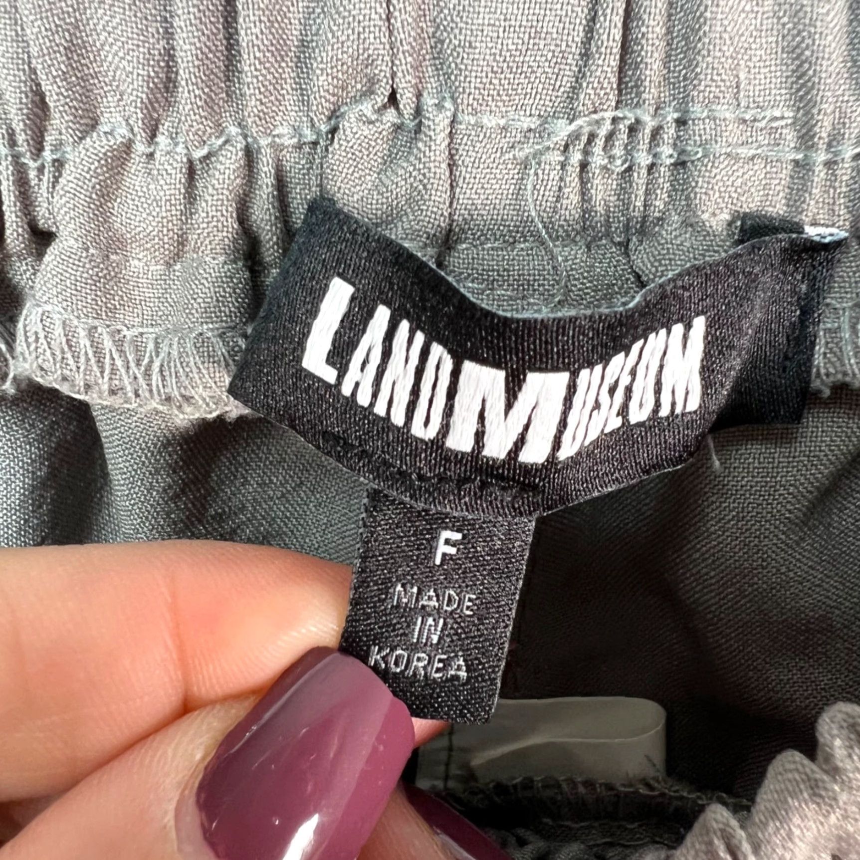 Vintage Landmuseum Womens One Size Gray Wide-Leg Elastic Waist Pants Size 42" / US 20 - 3 Thumbnail