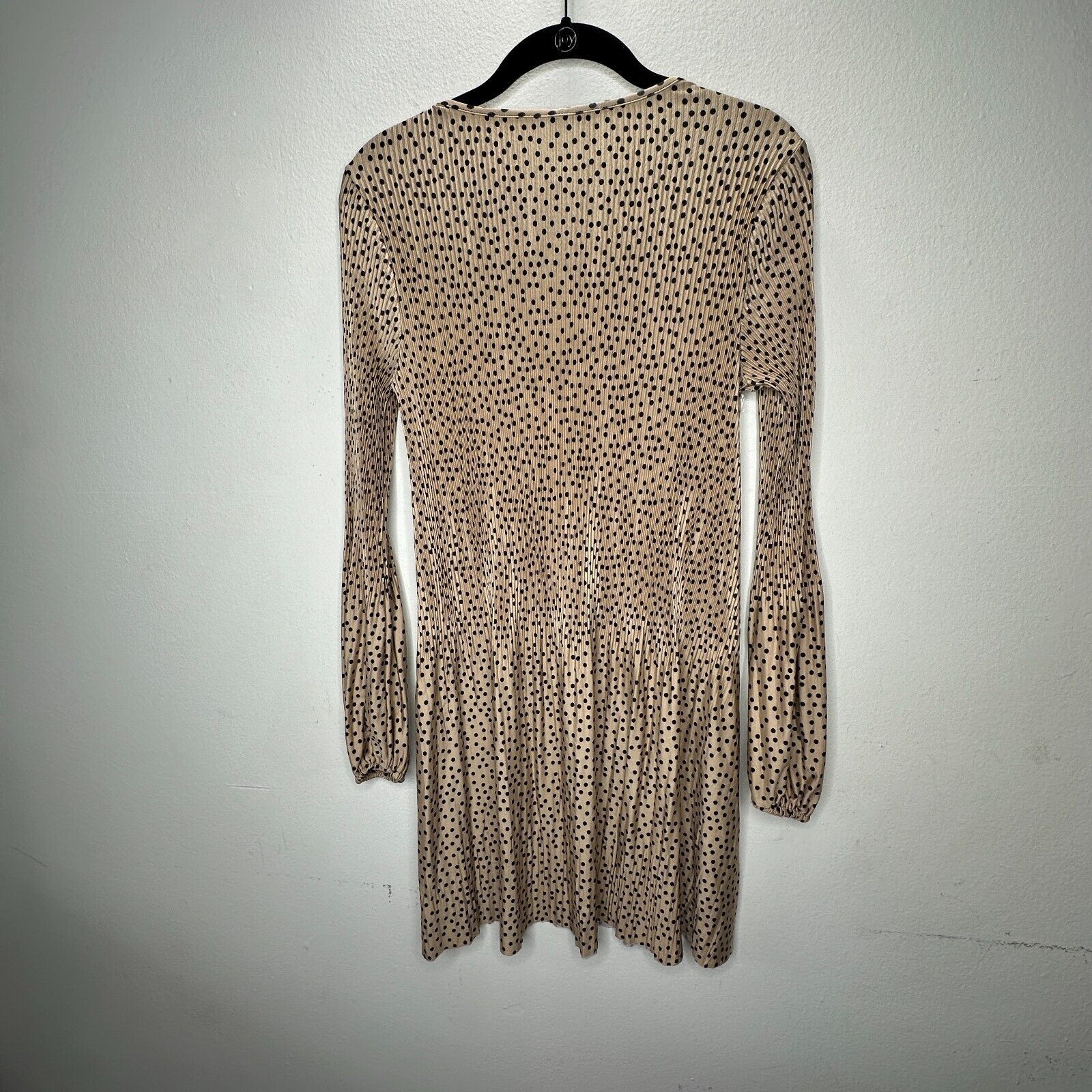 Other Stradivarius Polka Dot Mini Pleat Balloon Sleeve Dress S Size S / US 4 / IT 40 - 5 Thumbnail