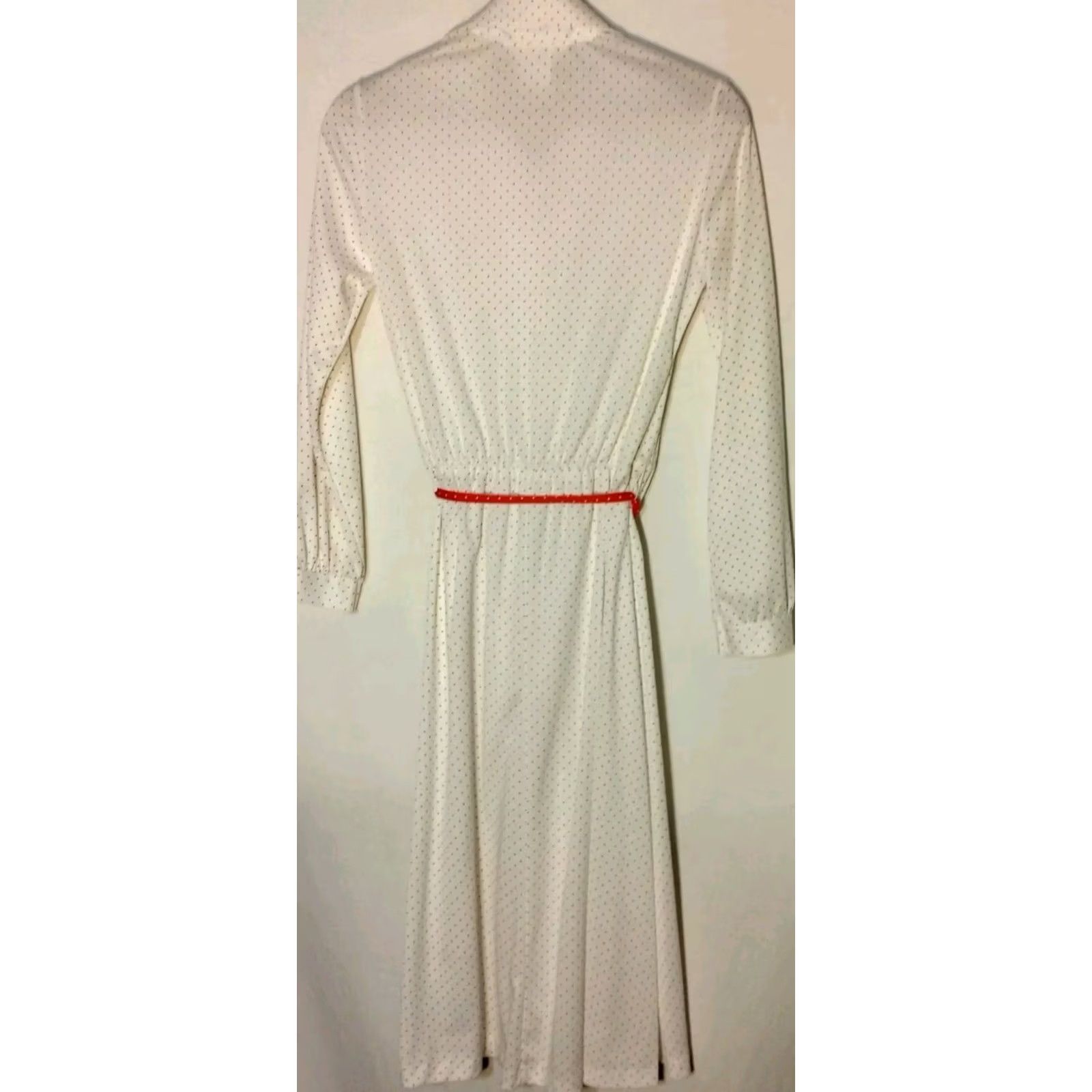 JCPenney VINTAGE JC Penney Dress Shirt Dress Womens 10 Red Polka Dot Midi Belted Waist 1970s ILGWU Size L / US 10 / IT 46 - 3 Thumbnail