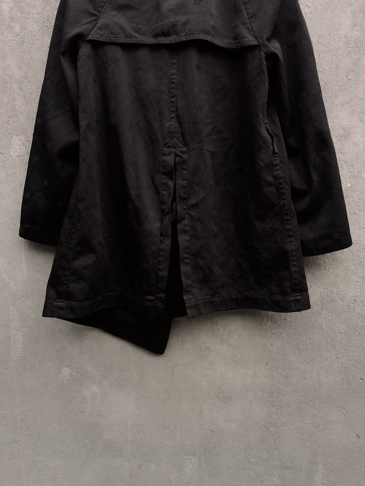 Comme des Garcons Comme des Garcons Embroidered Star Asymetrical Jacket Size US S / EU 44-46 / 1 - 9 Thumbnail