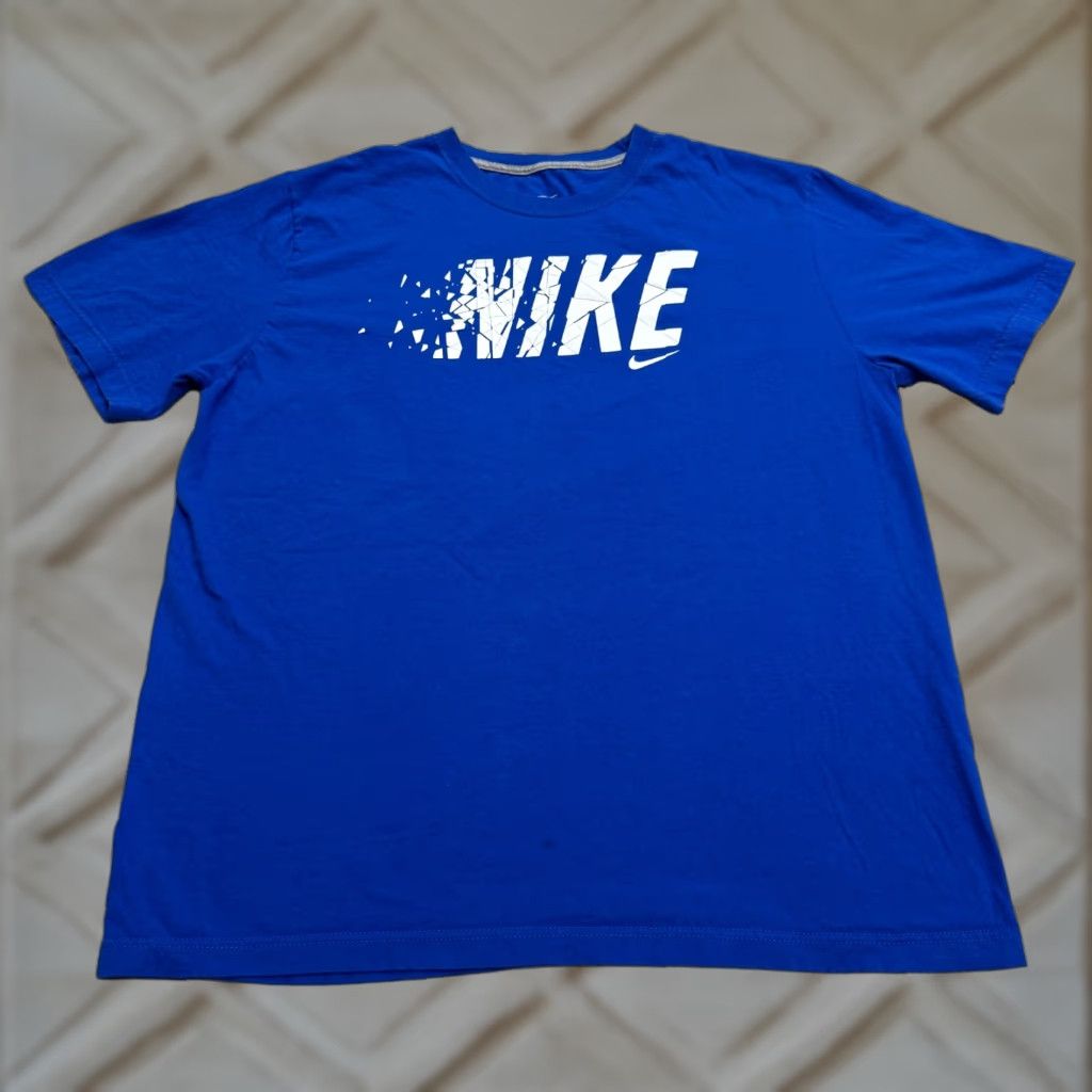 Nike Nike T-Shirt Shirt Men XL Blue Short Sleeve Crew Neck Logo Athletic Fit 100% Cotton Sports Activewear 10s Size US XL / EU 56 / 4 - 1 Thumbnail