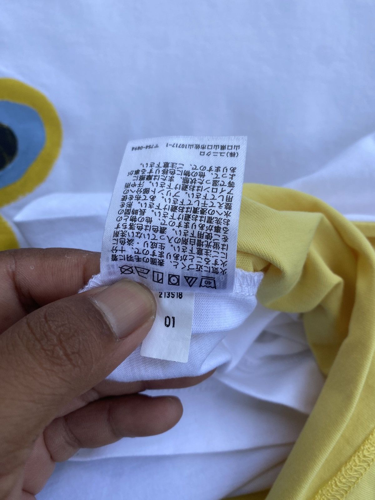 Marni Rare MARNI X Uniqlo Tshirt Size L / US 10 / IT 46 - 13 Thumbnail