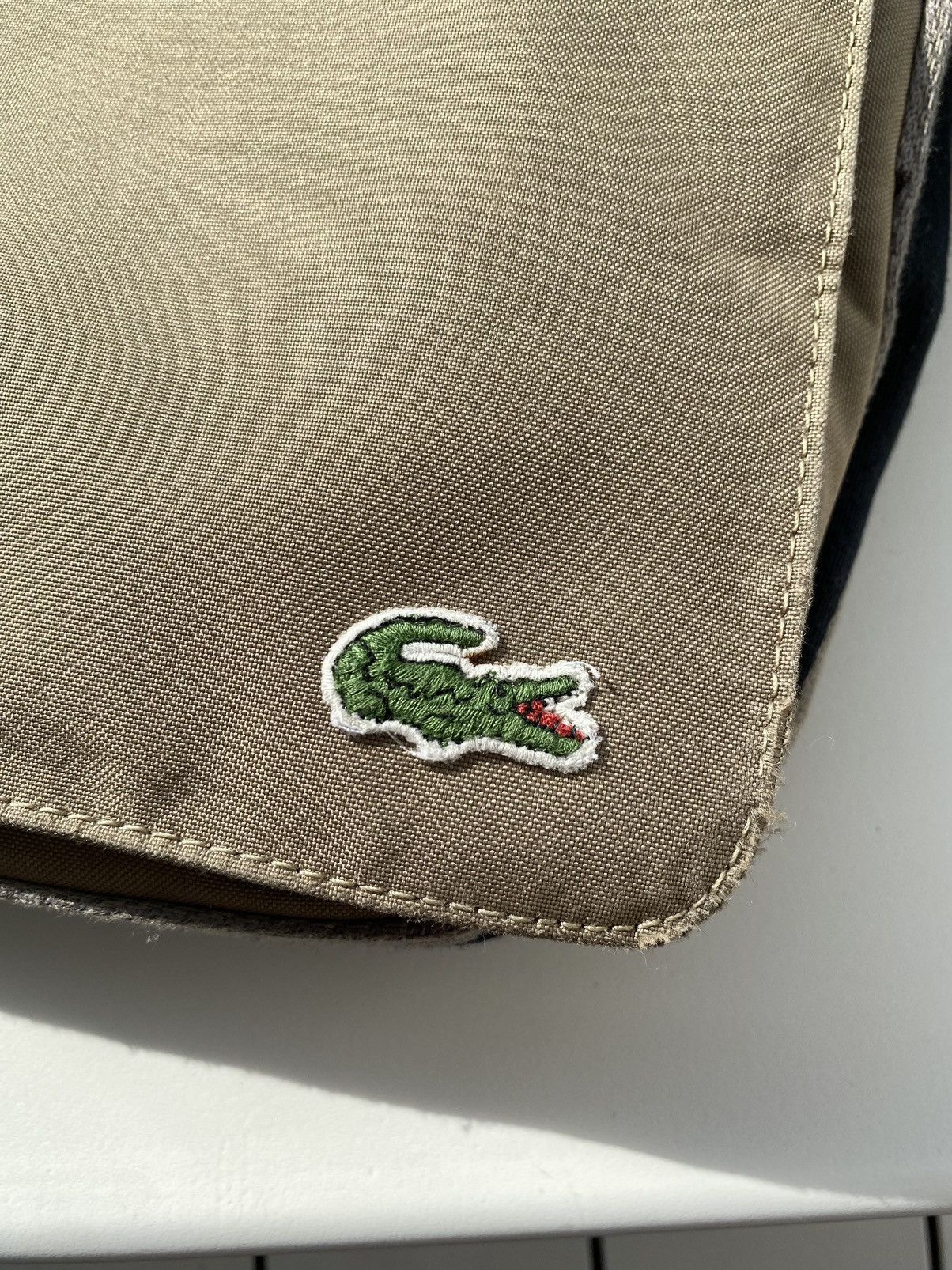 Lacoste Lacoste messenger shoulder bag brown colr with vintage strap Size ONE SIZE - 2 Thumbnail