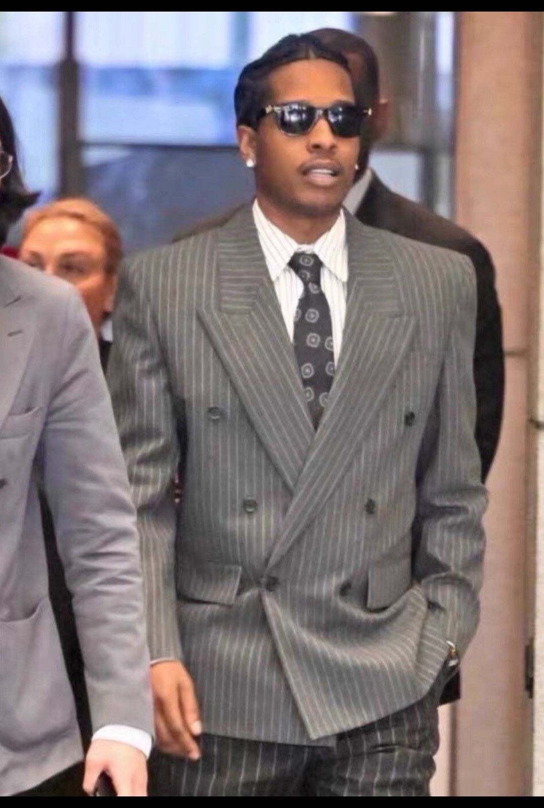 Saint Laurent Paris Saint Laurent 2024 Runway Flannel Double-Breasted Men’s Suit Size 52S - 9 Thumbnail