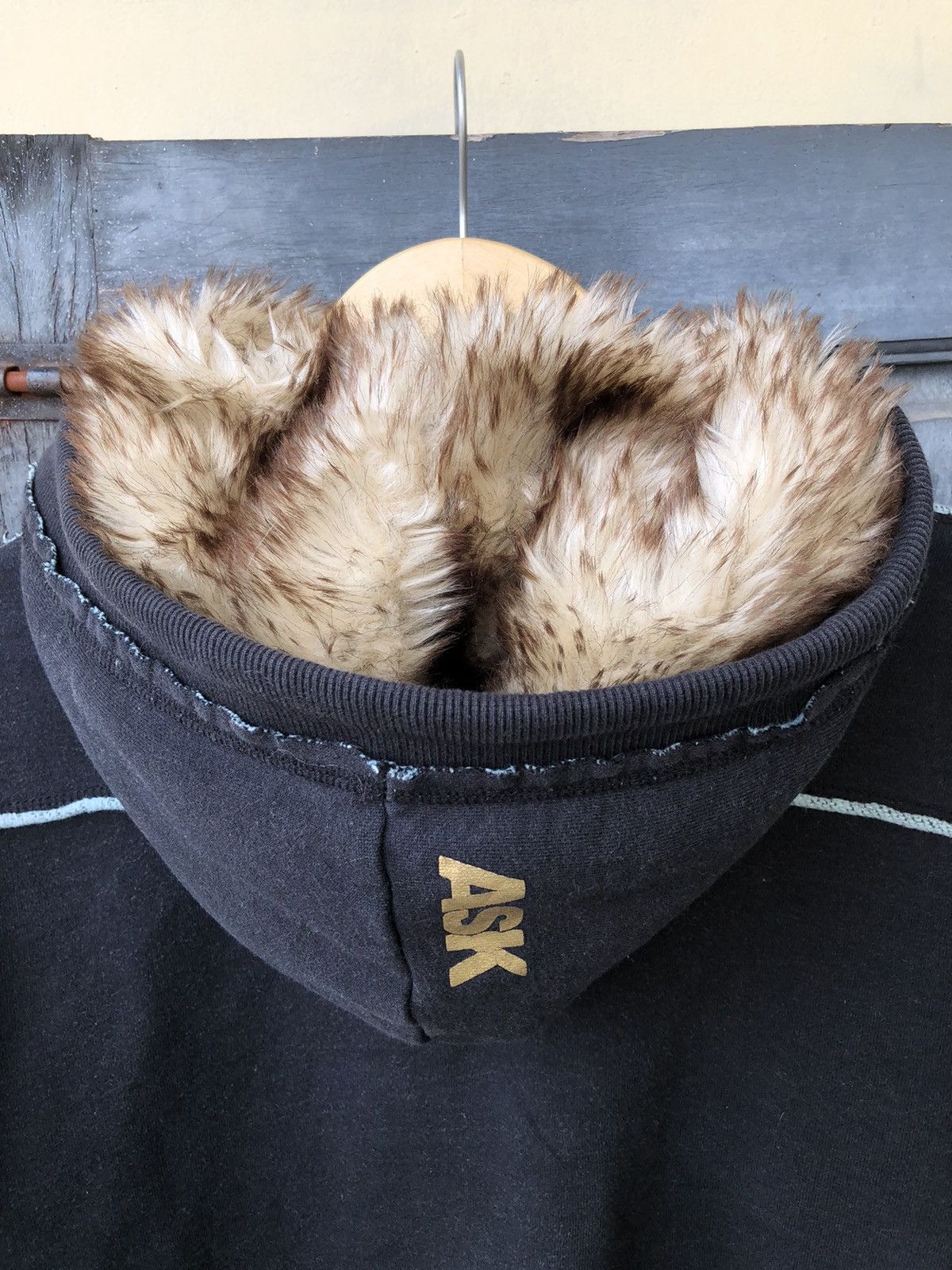 Japanese Brand Ask Enquired British Culture Removeable Fur Hoodie Style Size US L / EU 52-54 / 3 - 11 Thumbnail