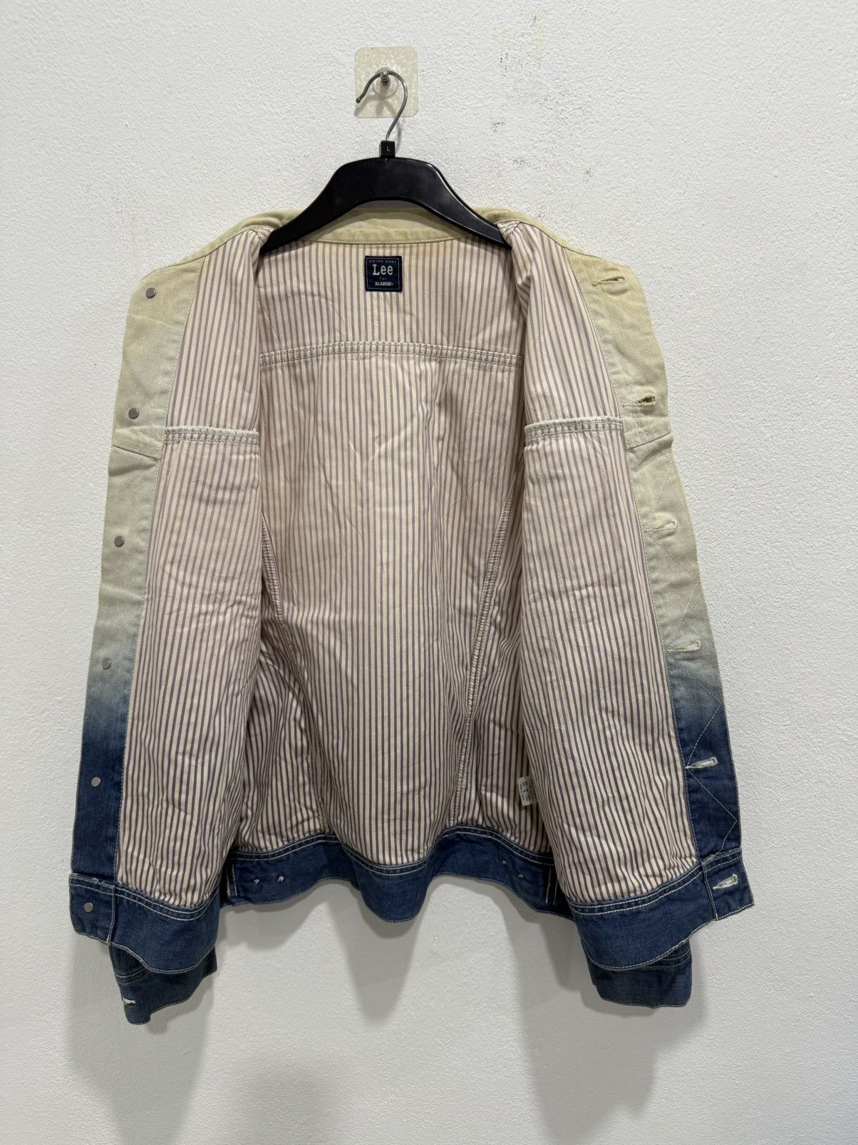X-LARGE JAPANESE BRAND X-LARGE x LEE RAIDERS DENIM JACKET UNION MADE Size US XL / EU 56 / 4 - 10 Thumbnail