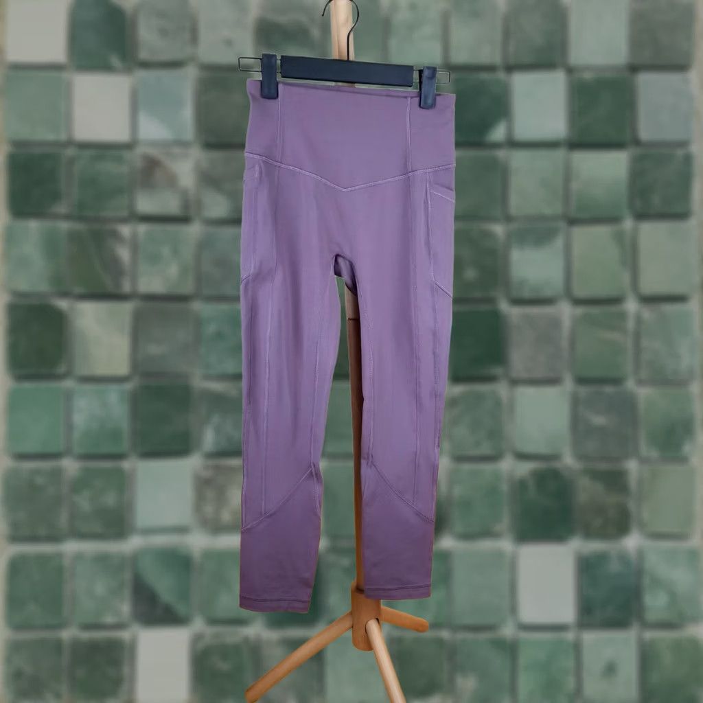 Lululemon LULULEMON Purple Yoga Leggins Pants Women's 4 Leggings Skinny Ankle Inseam 23 in 31 in 22 in Waist Regular Size Type: 4 Purple Yoga Pants Womens Size 27" / US 4 / IT 40 - 1 Thumbnail