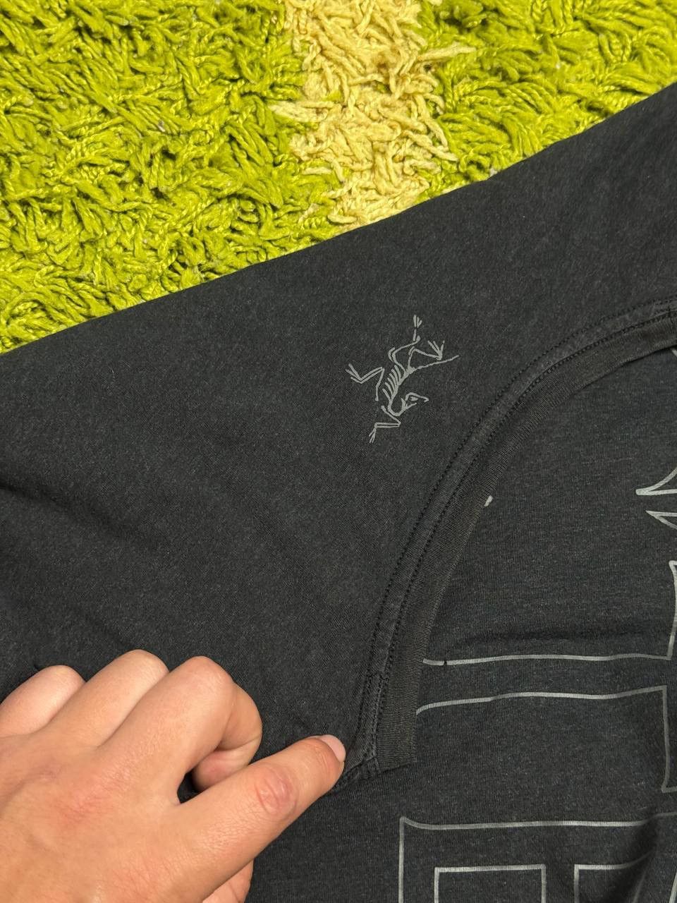 Arc'teryx Arcteryx Big Logo T-shirt Size US L / EU 52-54 / 3 - 9 Thumbnail