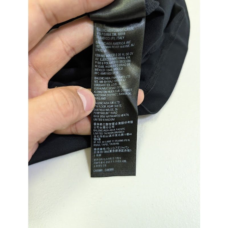 Balenciaga o1rshd1 Medium Fit T-Shirt in Black Size US XXL / EU 58 / 5 - 16 Thumbnail