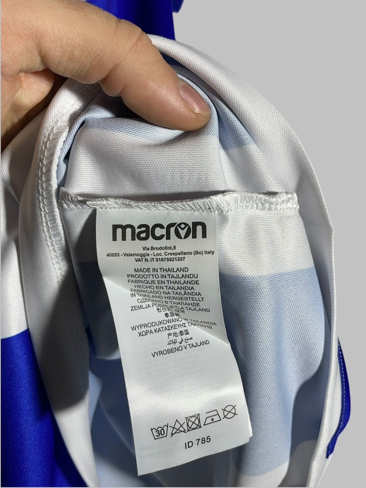 Macron Real Sociedad Macron 2024/25 Home Football Shirt Size US L / EU 52-54 / 3 - 12 Thumbnail
