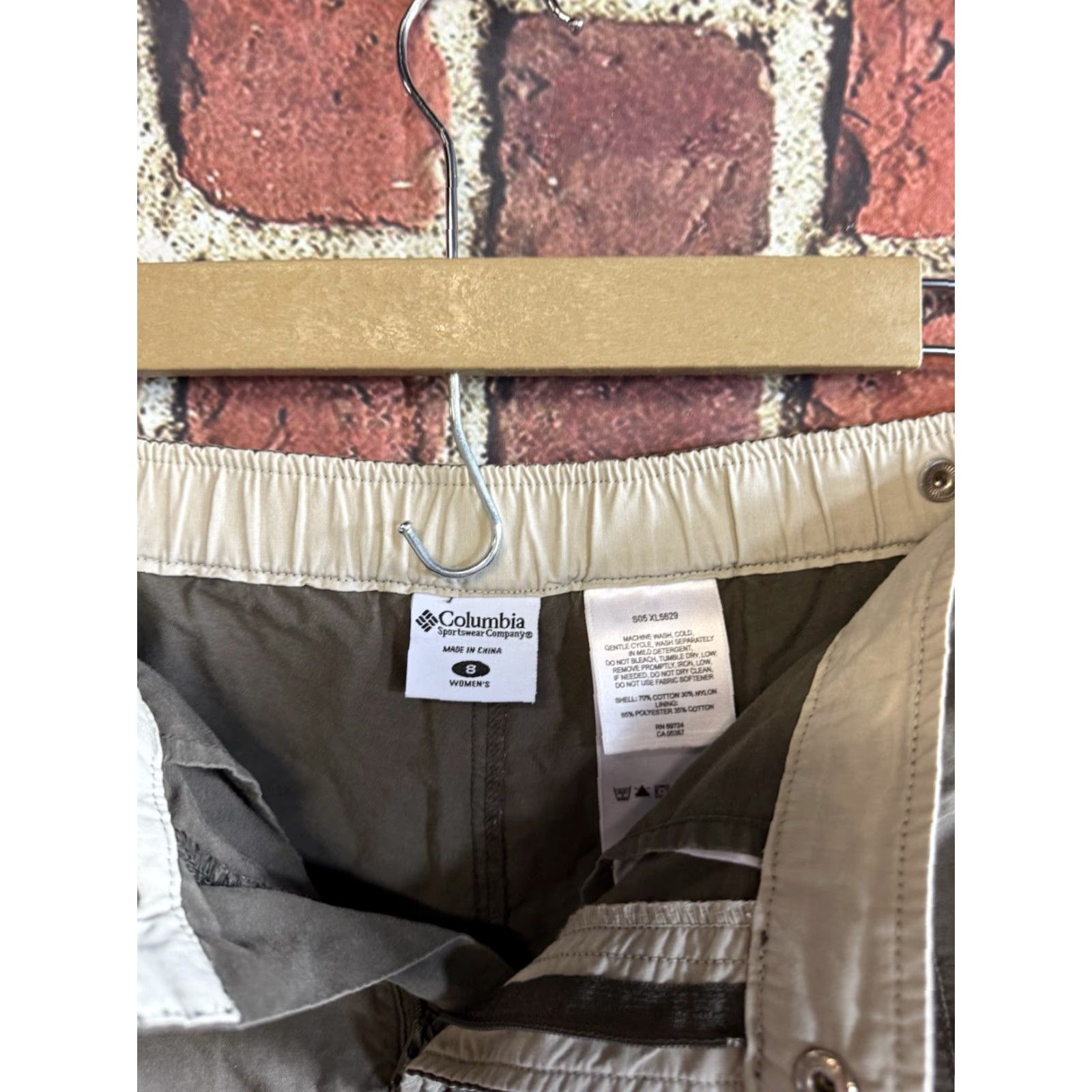 Vintage **Columbia Womens Green Outdoor Hiking Skirt Size 8** User: **Columbia Green Womens Outdoor Hiking Skirt Size 8** Size 30" / US 8 / IT 44 - 3 Thumbnail