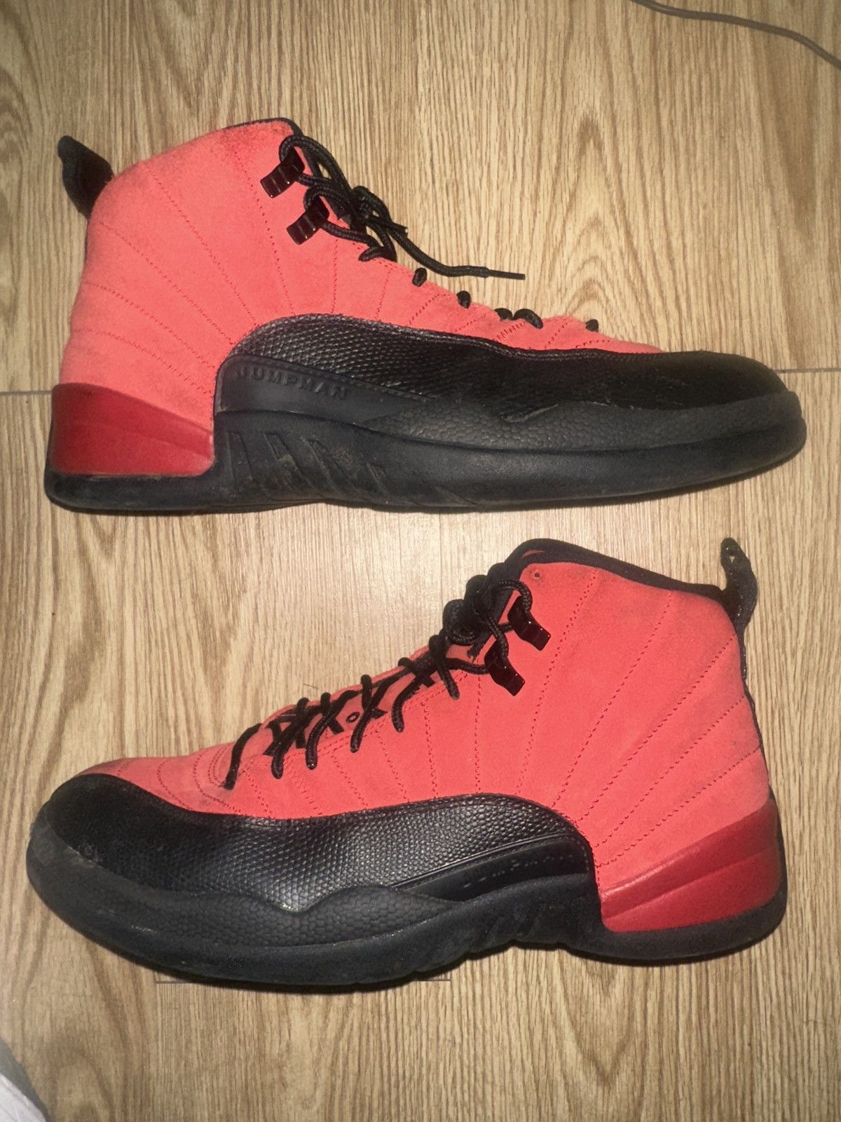 Jordan Brand Air Jordan 12 Reverse Flu Game Size US 13 / EU 46 - 1 Thumbnail