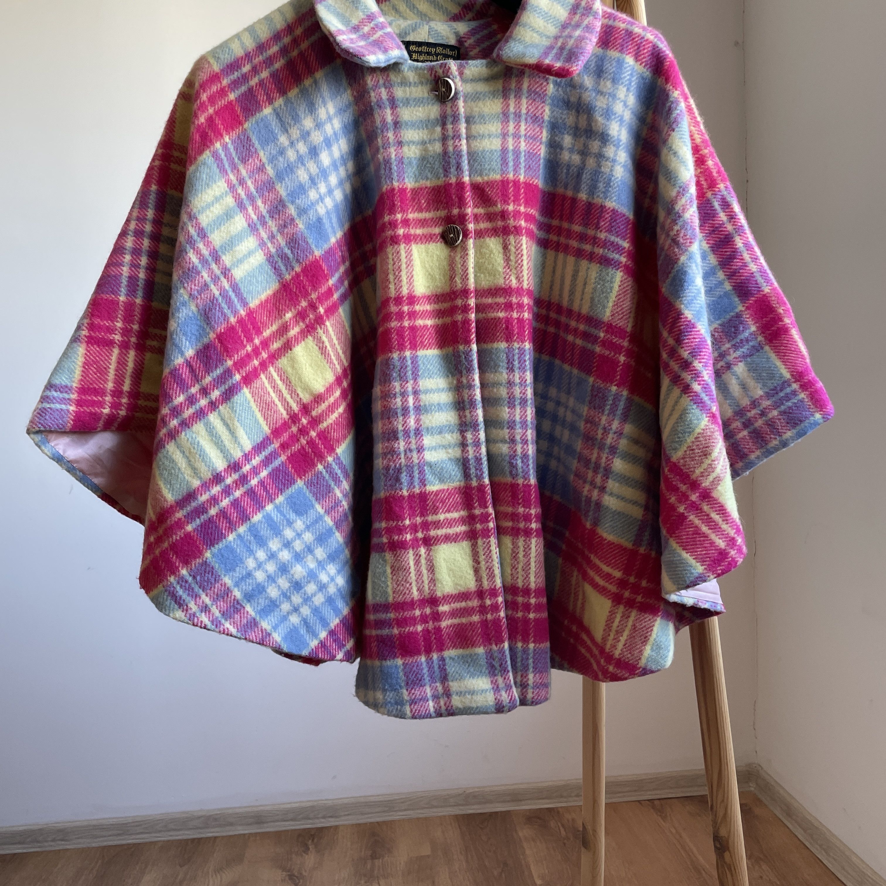 Vintage Geoffrey Tailor Highland Crafts Vintage Womens Cape Poncho Size ONE SIZE - 5 Thumbnail