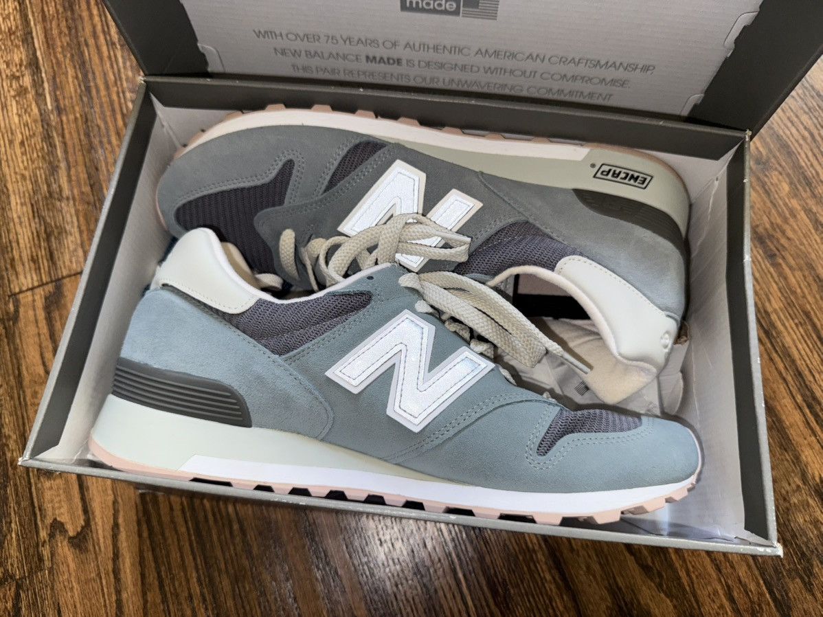 Kith × New Balance KITH x New Balance 1300 'Mauve Sole' Ronnie Fieg US 11 Size US 11 / EU 44 - 9 Thumbnail