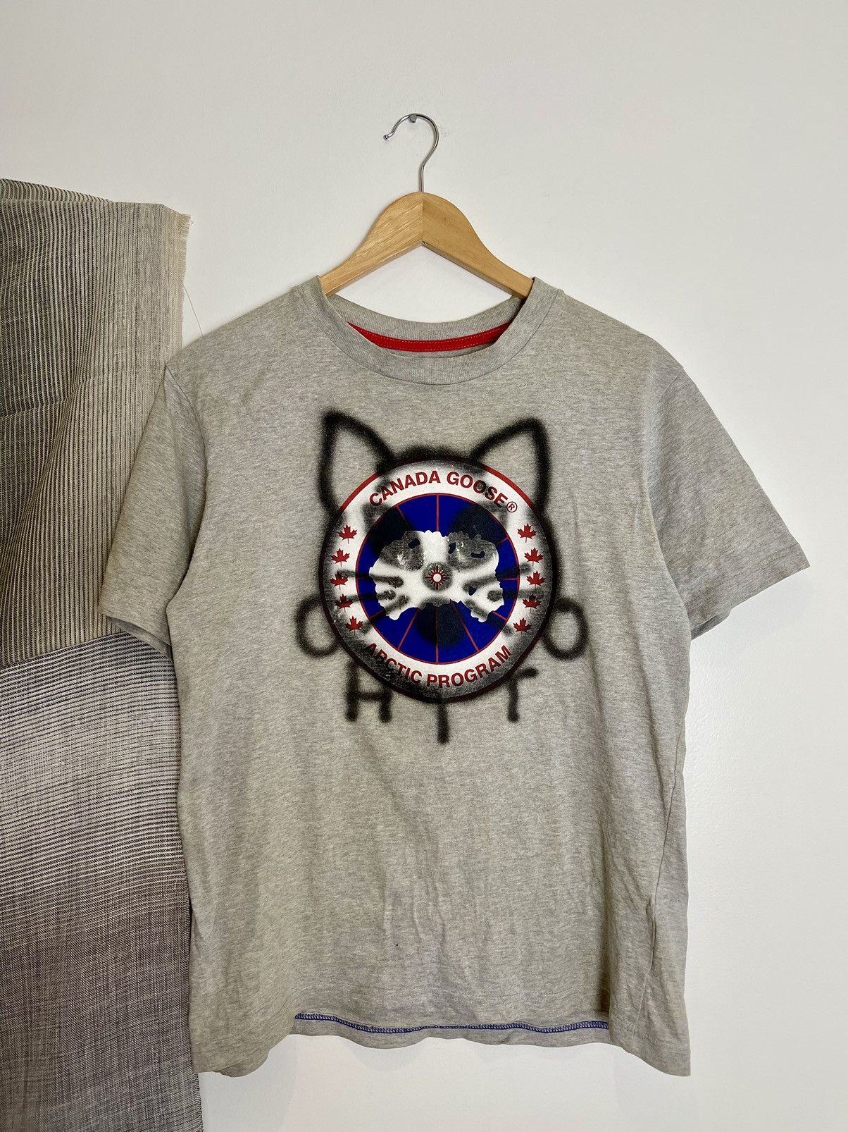 Canada Goose × Chito 1-1 chito by Sancheeto custom airbrush cat canada goose Size US M / EU 48-50 / 2 - 2 Thumbnail