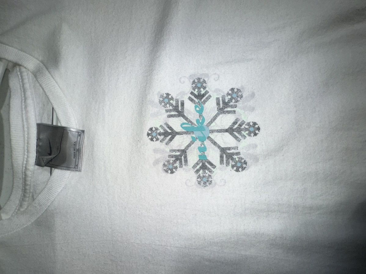 Nike × Vintage Vintage nike snowflake tee Size US M / EU 48-50 / 2 - 2 Thumbnail