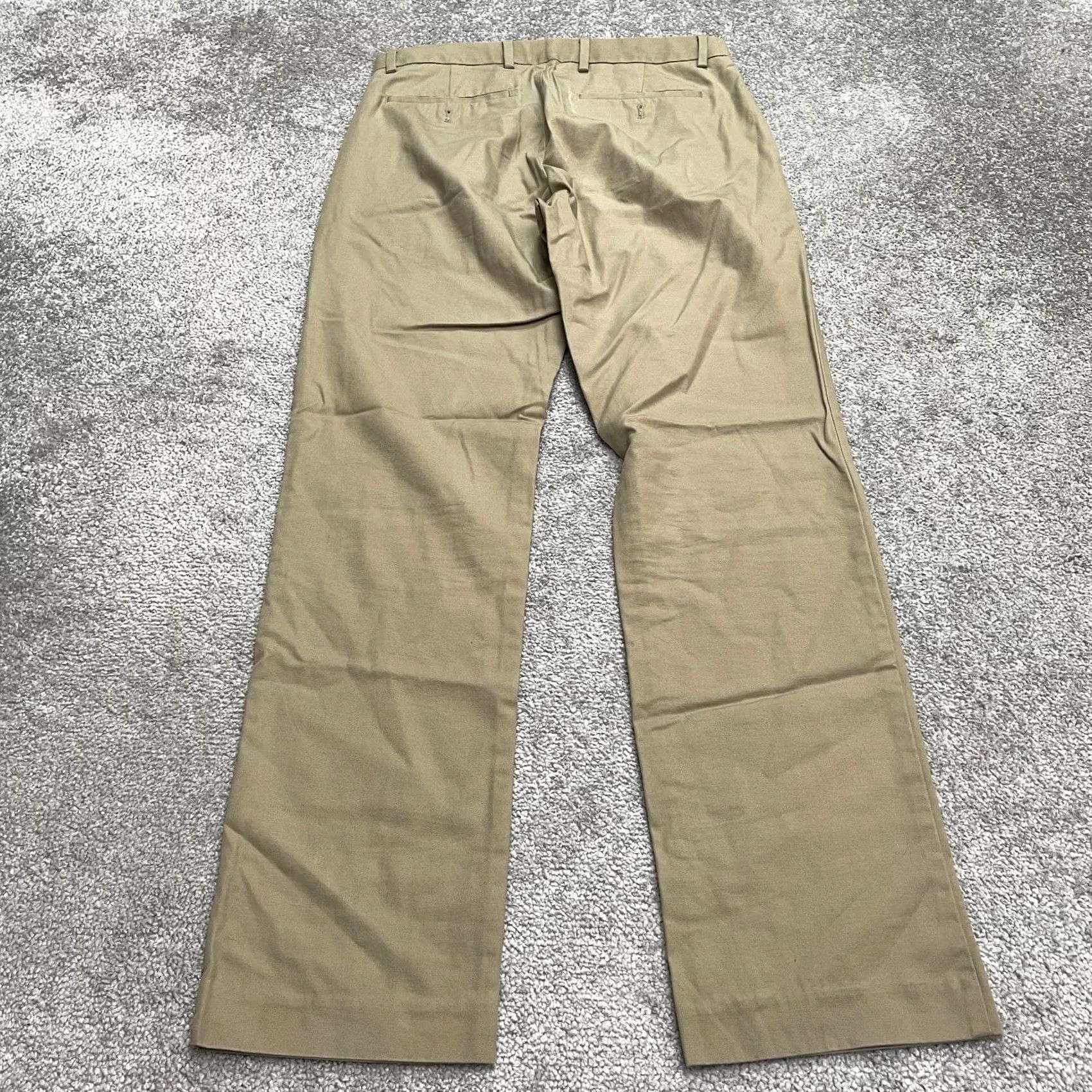 Banana Republic Banana Republic Slim Fit Chino Pants Mens 30x32 Brown 100% Cotton Size US 30 / EU 46 - 2 Thumbnail