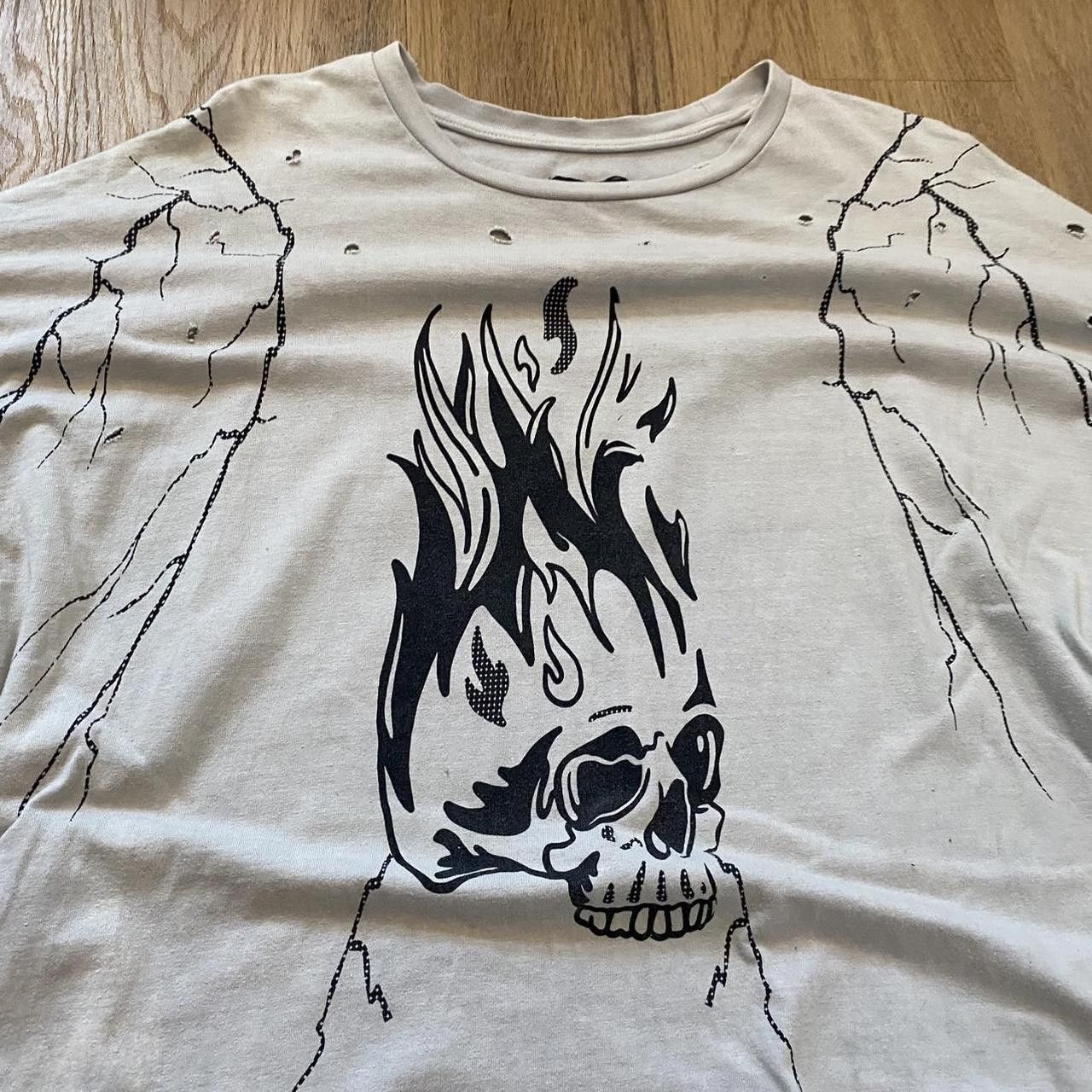 Other White and black graphic t-shirt Size US XL / EU 56 / 4 - 4 Thumbnail