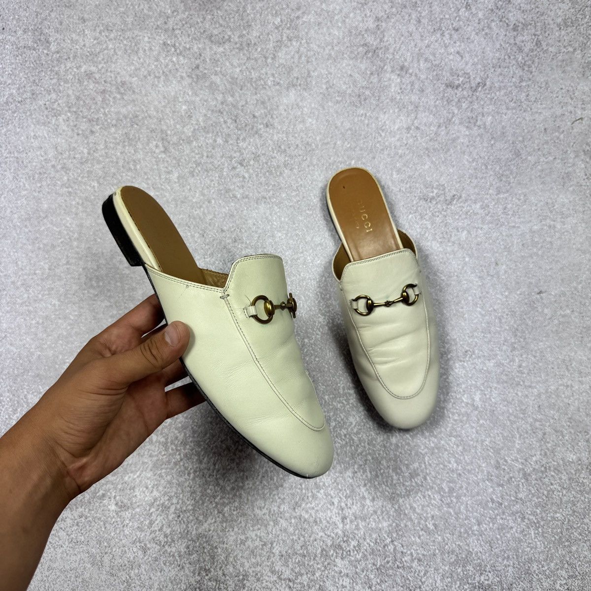 Gucci Authentic Gucci Princeton Beige Leather Vintage Mules Size US 8 / IT 38 - 1 Thumbnail