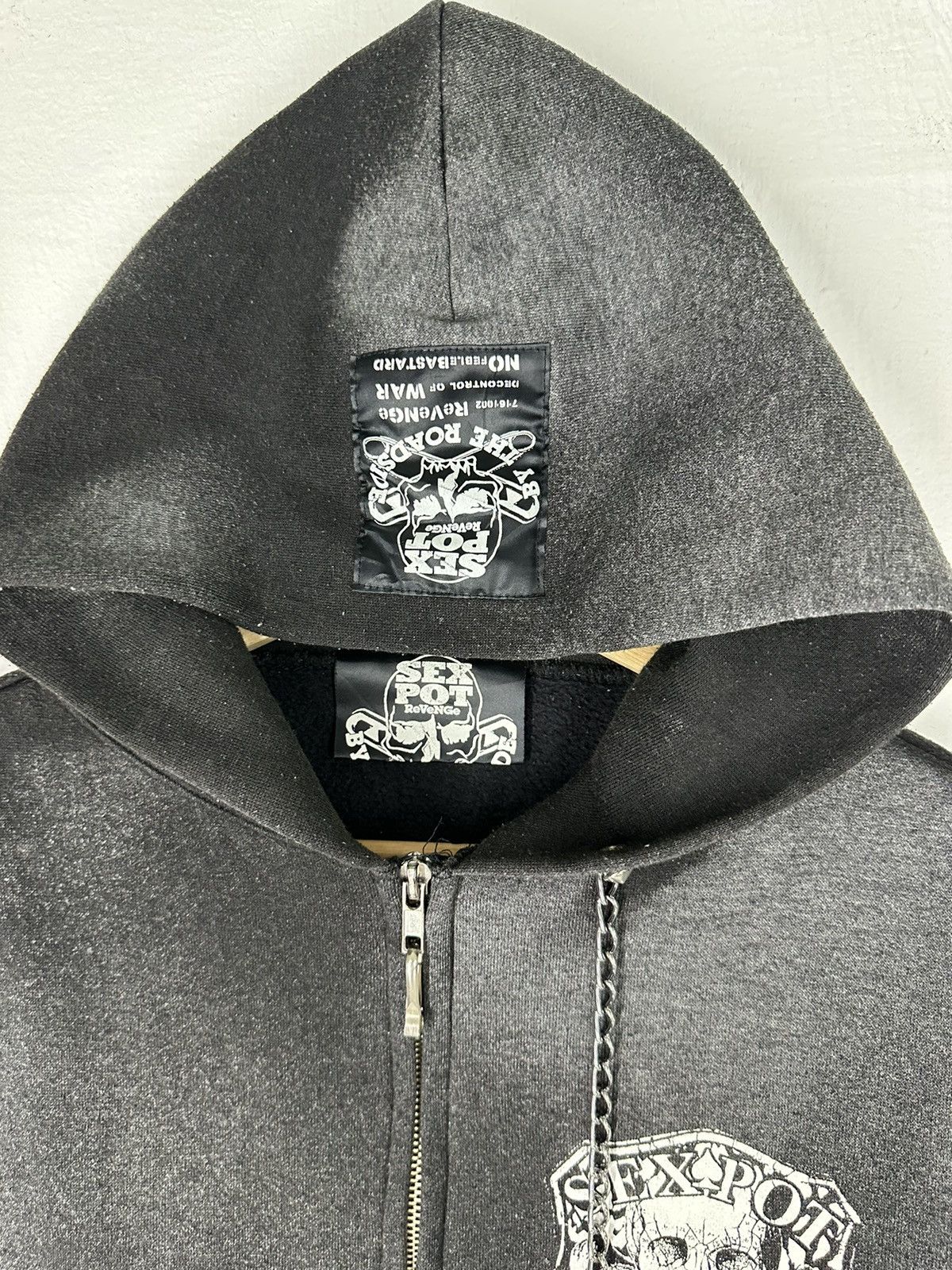 If Six Was Nine Vintage Sex Pot Revenge Design Hoodie Faded Style Sweatshirt Size US S / EU 44-46 / 1 - 7 Thumbnail