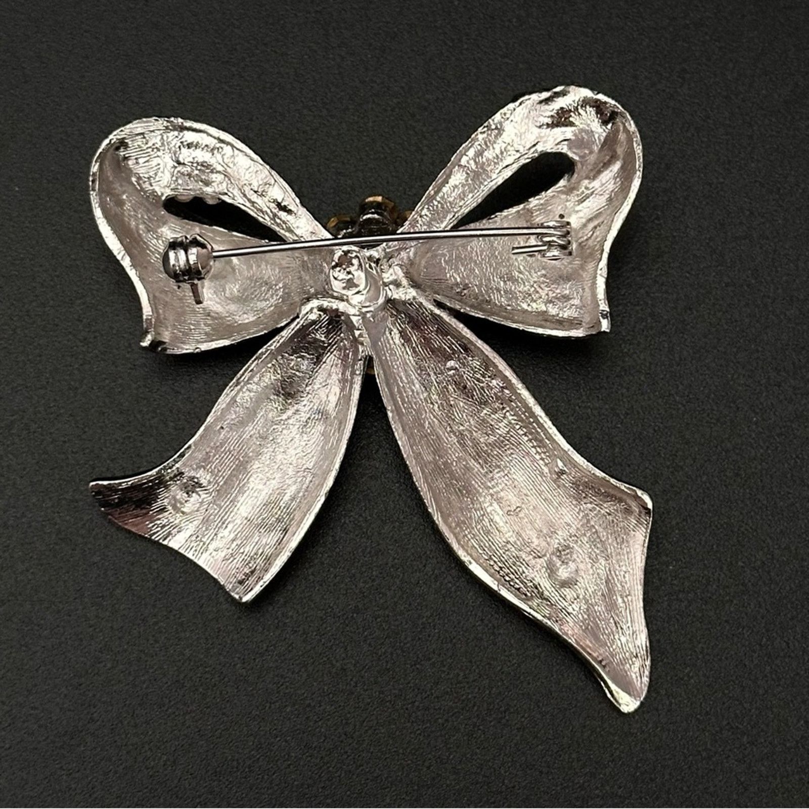 Other Vintage 90’s Silver And CZ Bow Brooch Size ONE SIZE - 4 Thumbnail