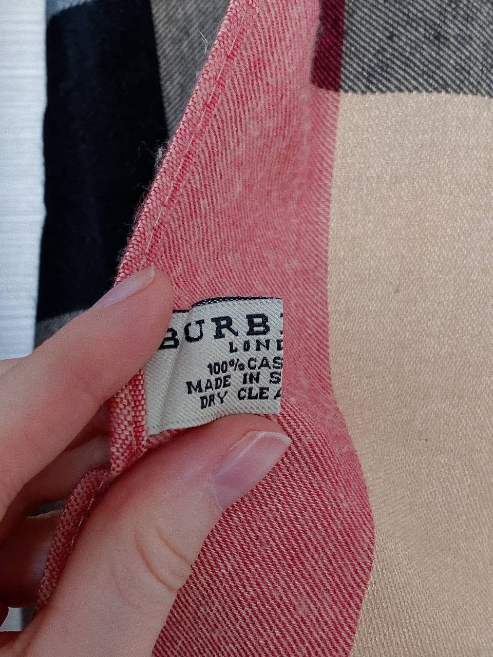 Burberry Burberry Cashmere Scarf Shawl Nova Check Beige Size ONE SIZE - 5 Thumbnail
