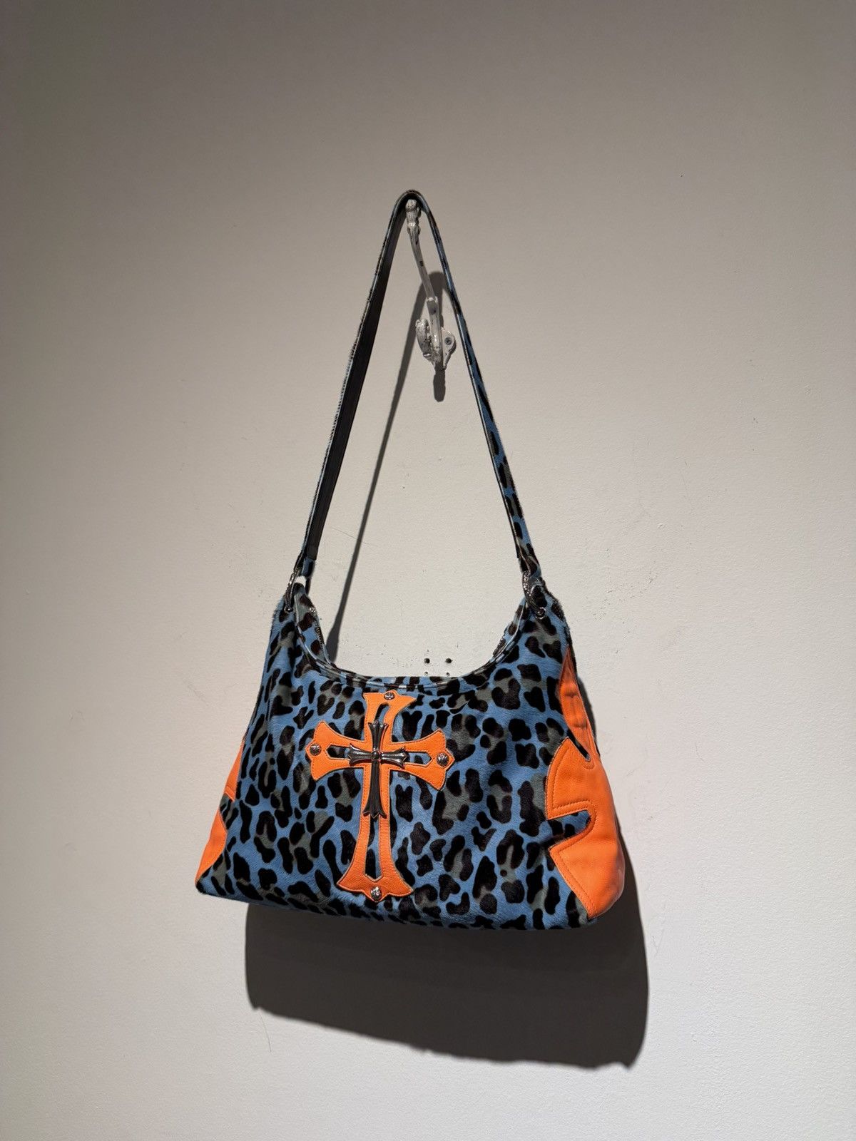 Chrome Hearts Chrome Hearts Blue Cheetah Lion Bag Size ONE SIZE - 1 Thumbnail