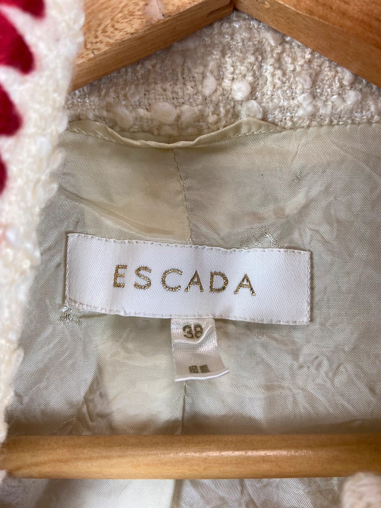 Escada Escada Beige Embroidered Jacket – Rare Vintage Statement Size M / US 6-8 / IT 42-44 - 2 Thumbnail