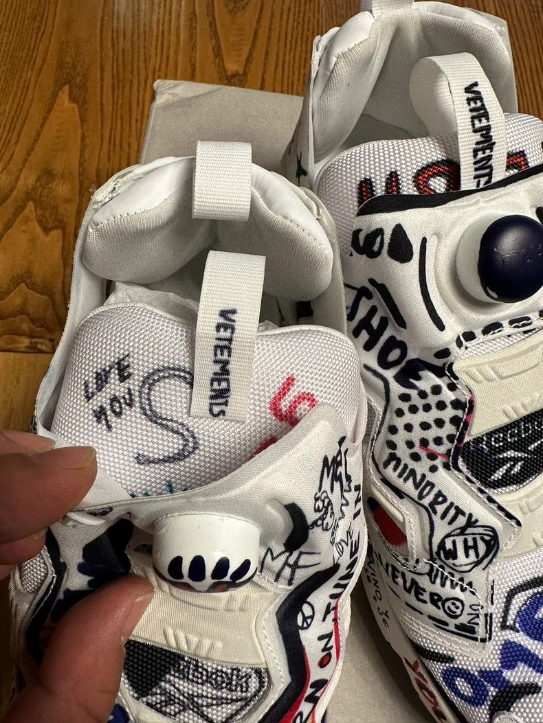 Vetements Vetements Reebok Insta Pump Sneakers Size US 9 / EU 42 - 2 Thumbnail